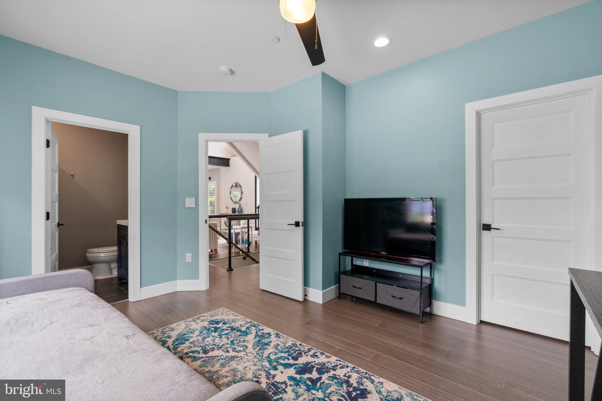 LINSTEAD - Residential