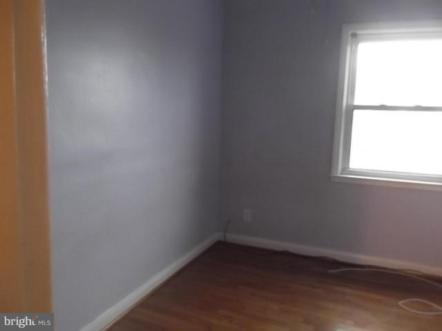 NORTHWOOD - Residential