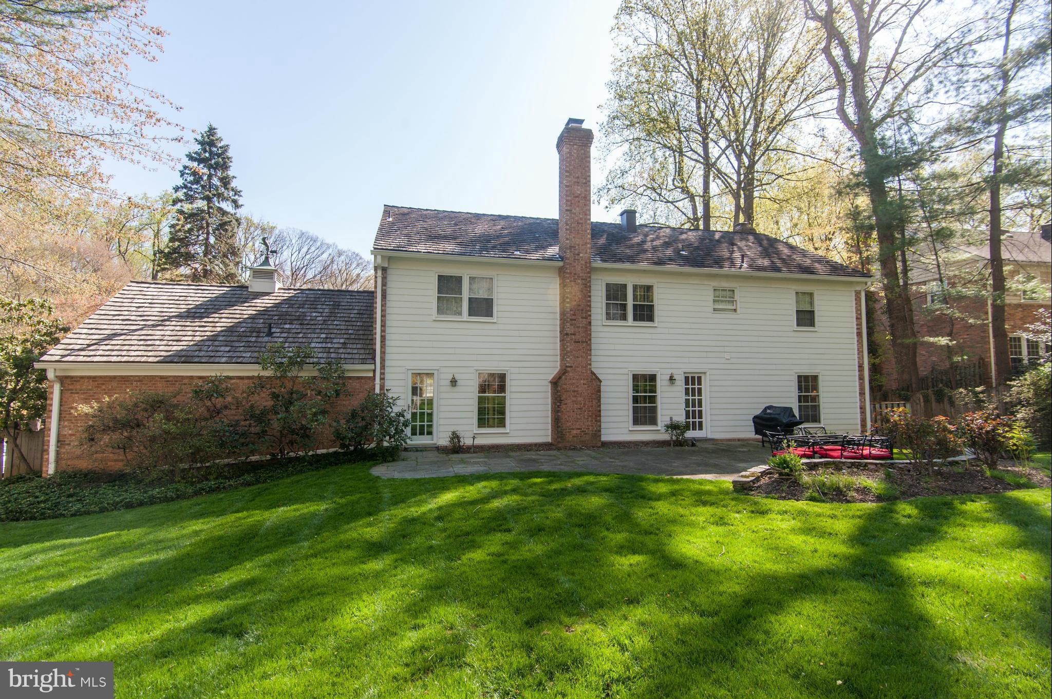 GLEN OAKS - Residential