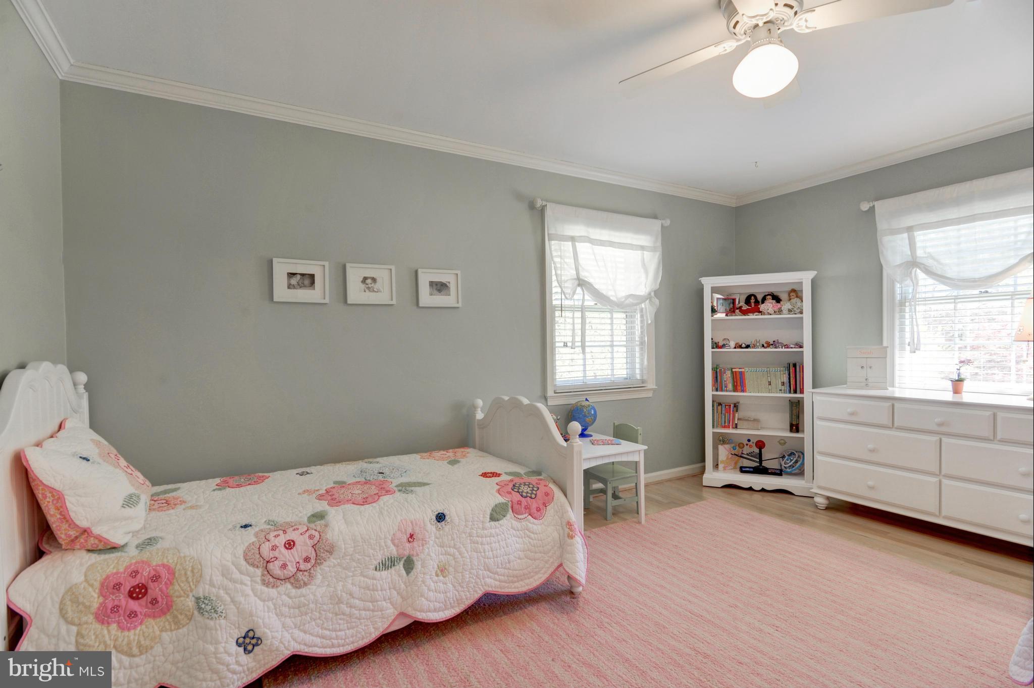 GLEN OAKS - Residential