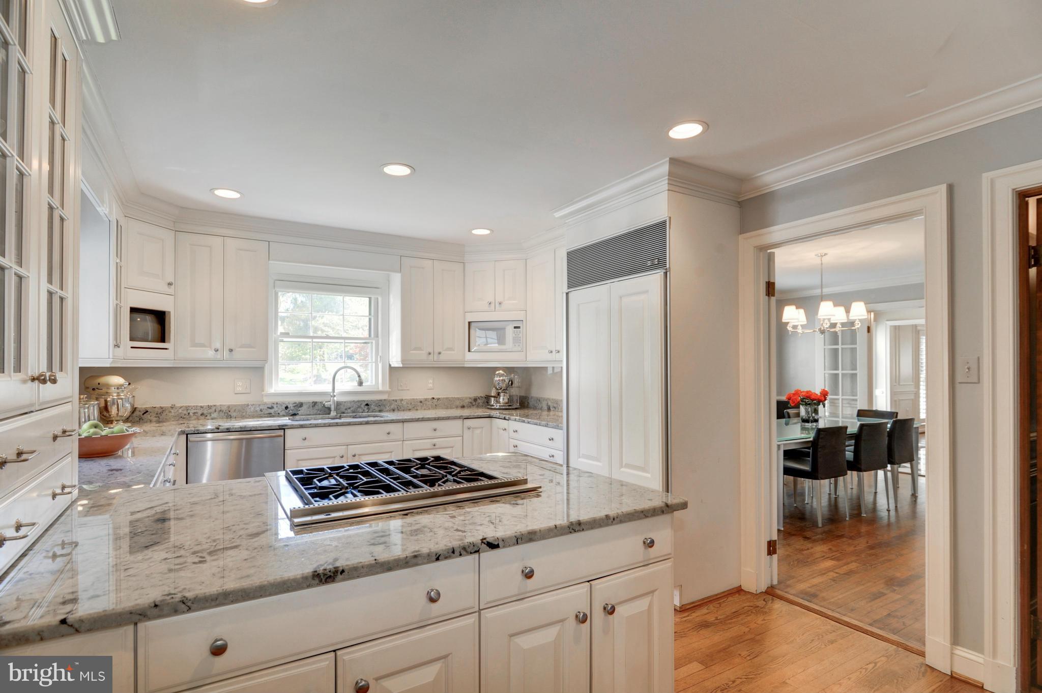 GLEN OAKS - Residential