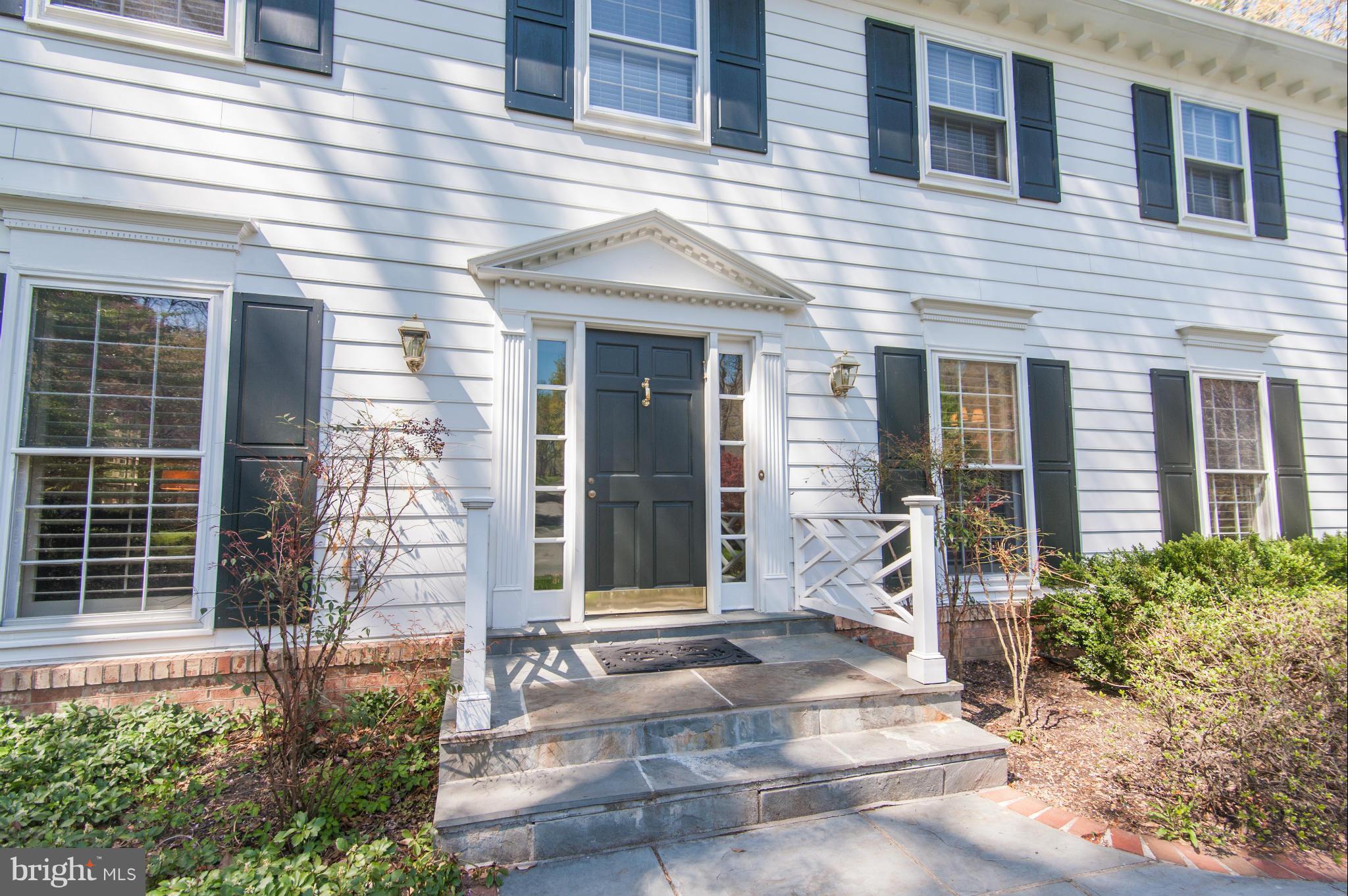 GLEN OAKS - Residential