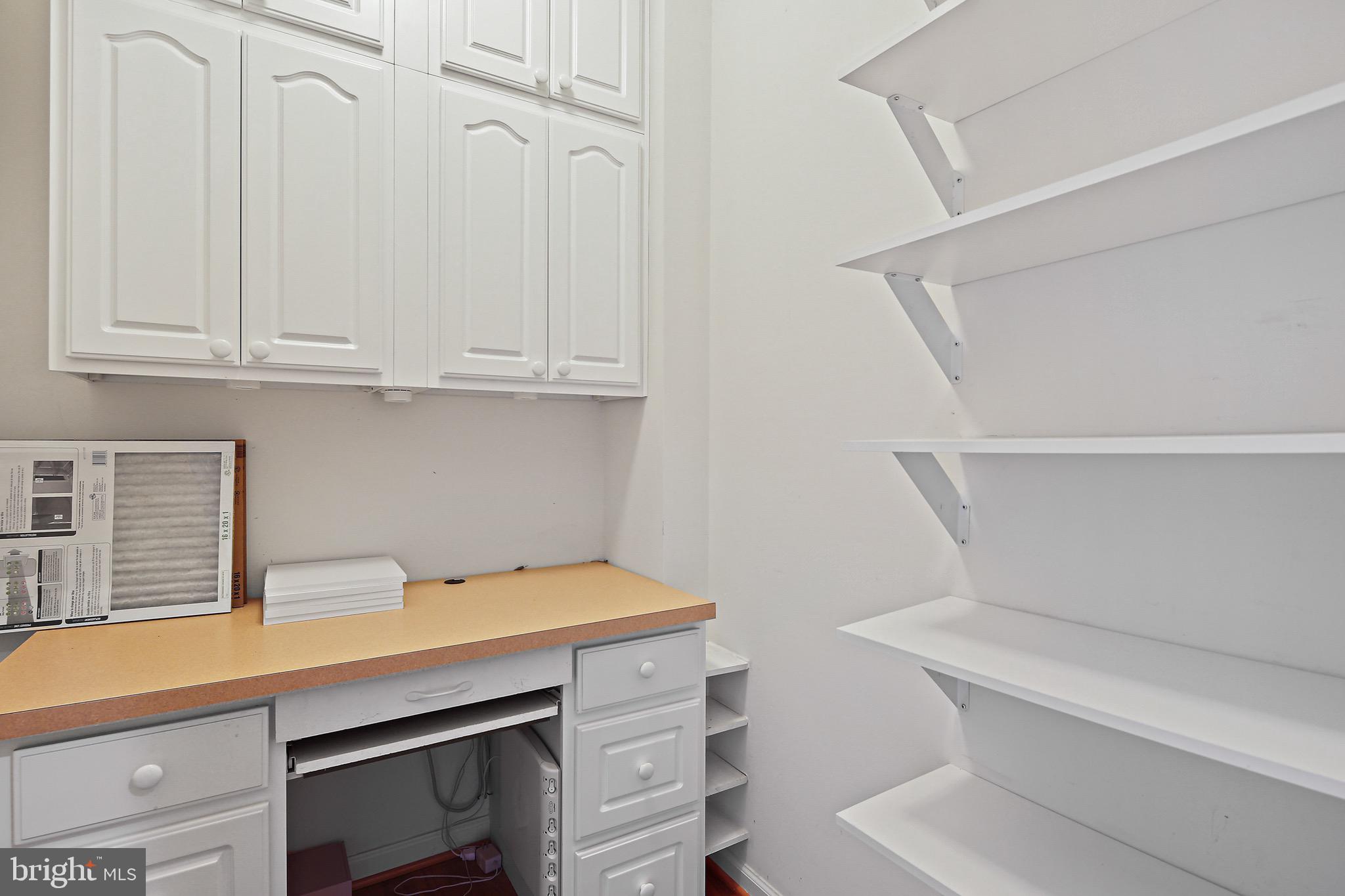 COURTYARDS AT WAVERLY WOODS - Residential