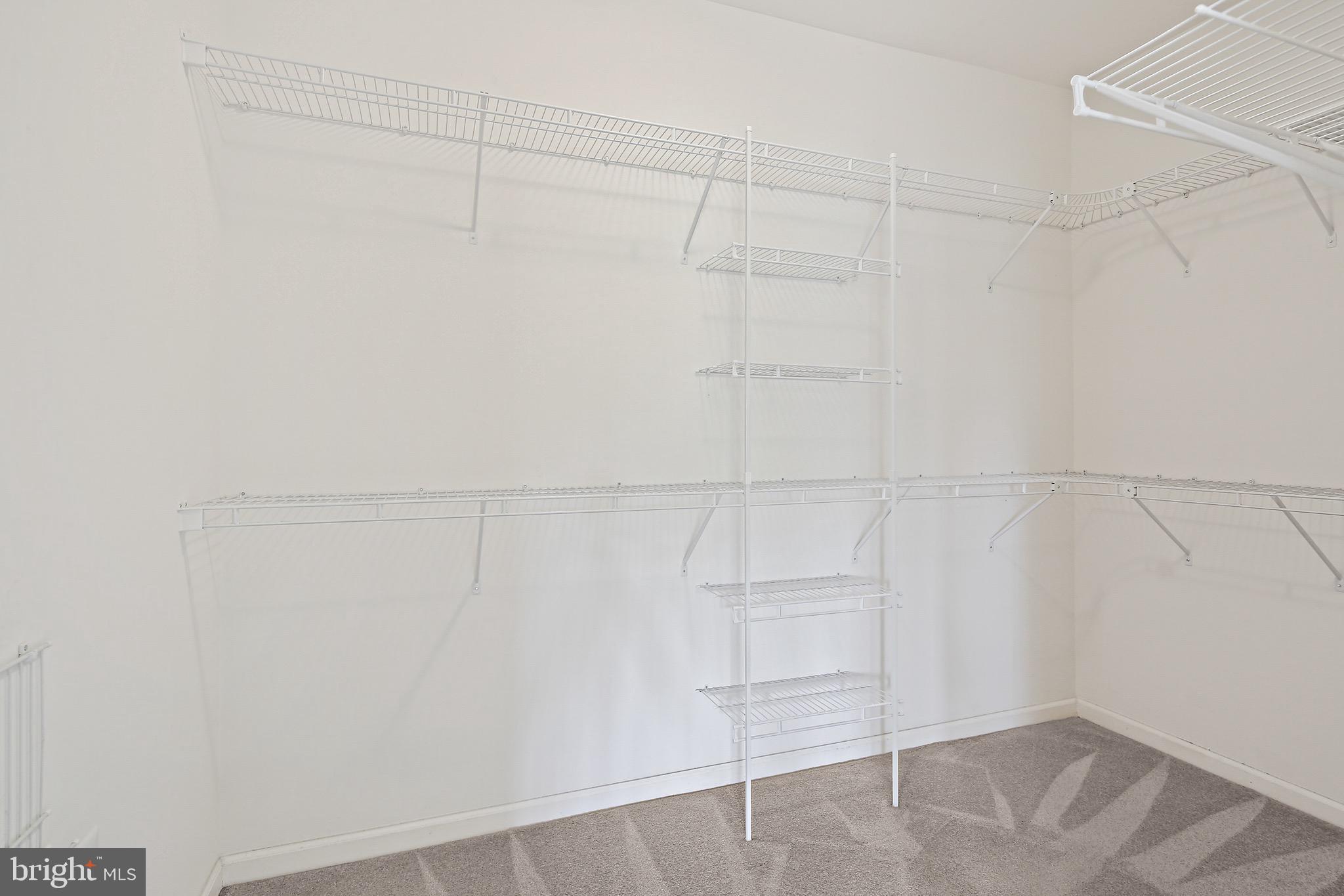 COURTYARDS AT WAVERLY WOODS - Residential