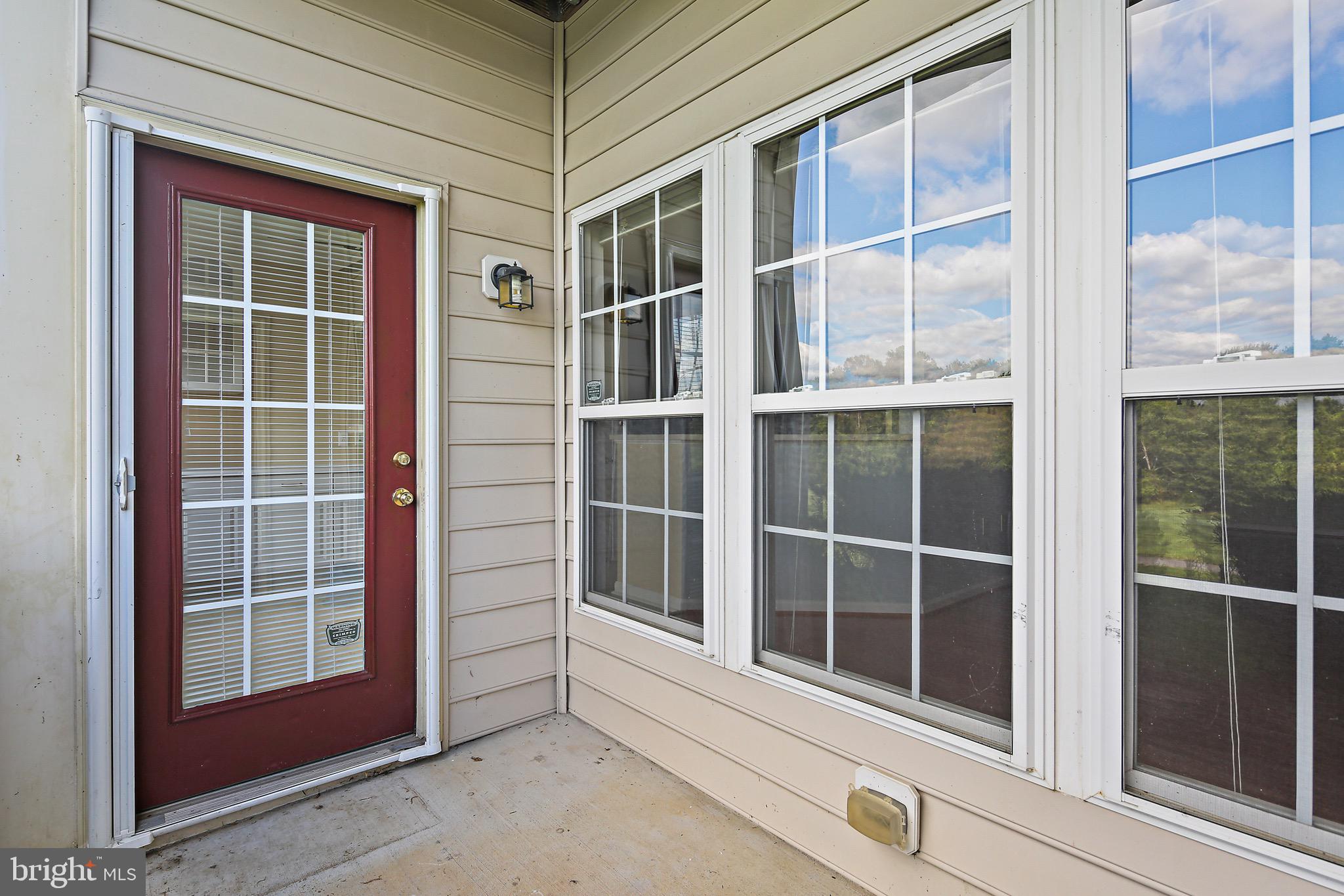 COURTYARDS AT WAVERLY WOODS - Residential