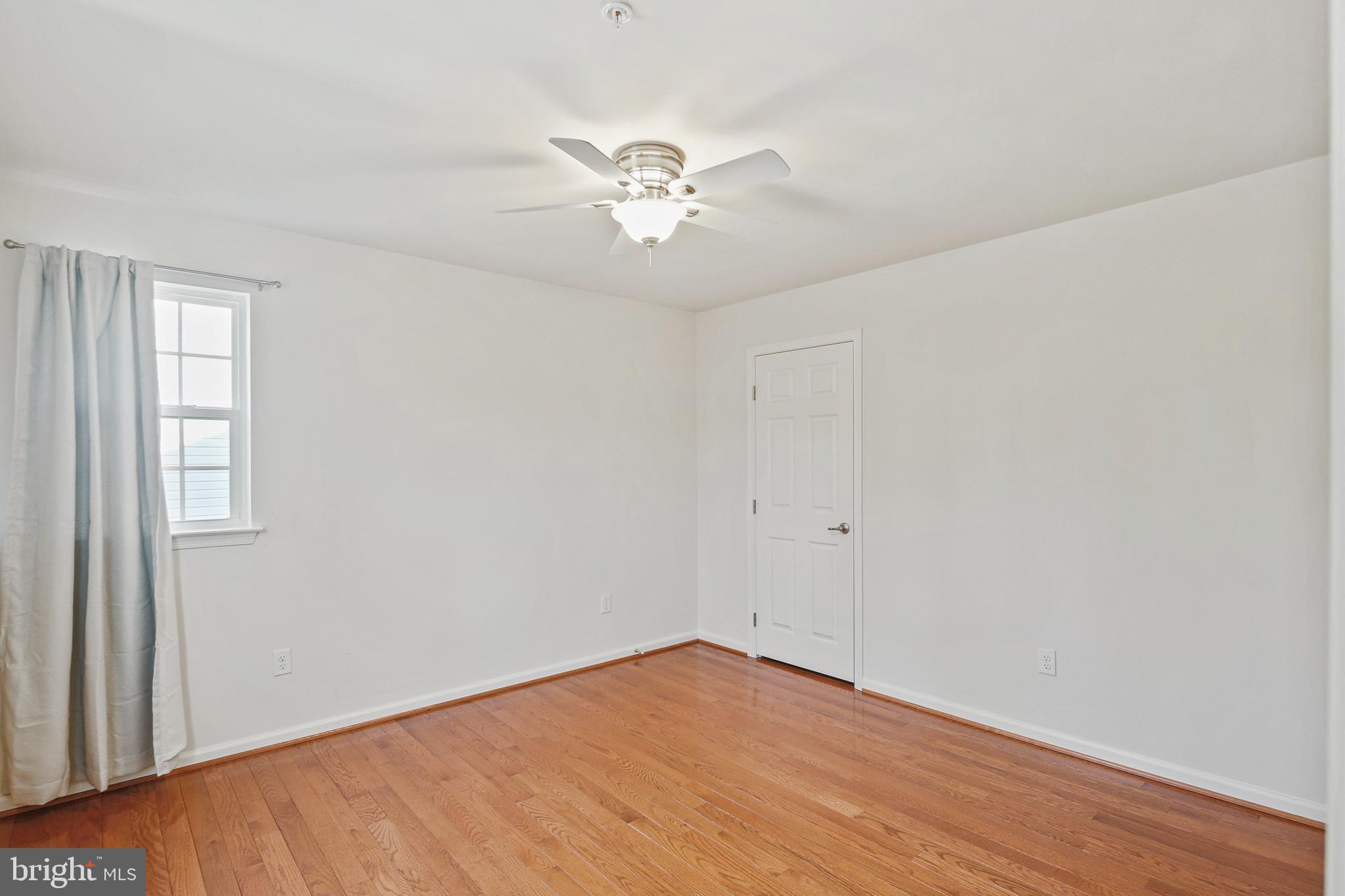 RIVERSIDE OVERLOOK - Residential