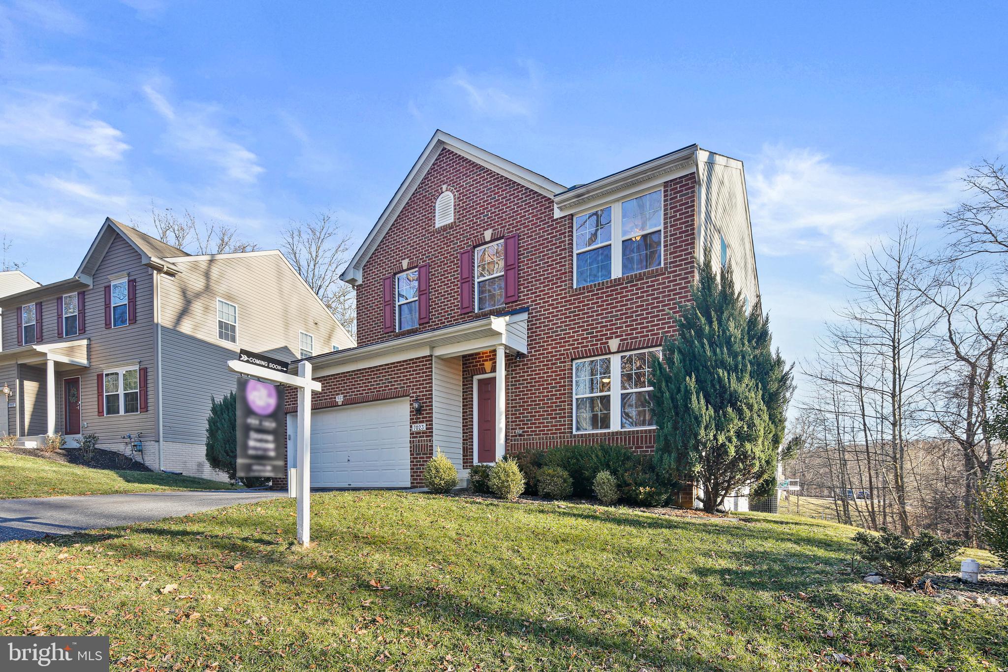 RIVERSIDE OVERLOOK - Residential