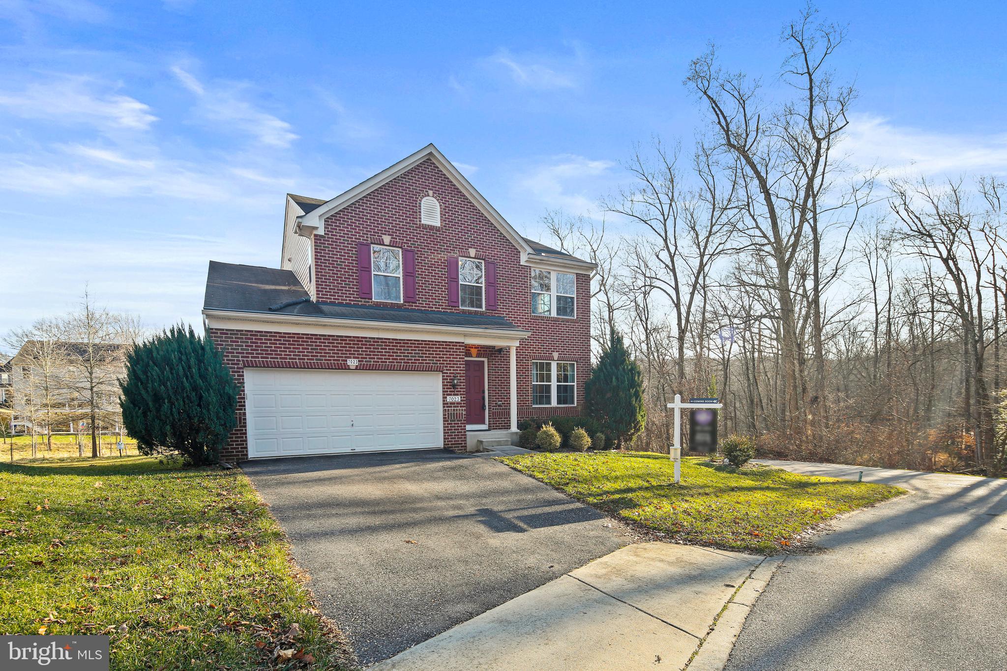 RIVERSIDE OVERLOOK - Residential