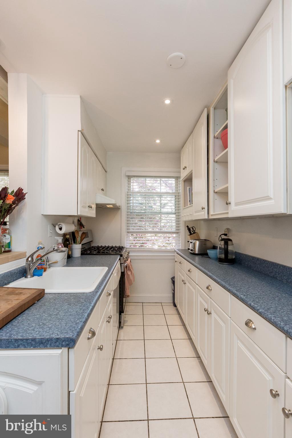 ROCK CREEK VILLAGE CONDOMINIUMS - Residential