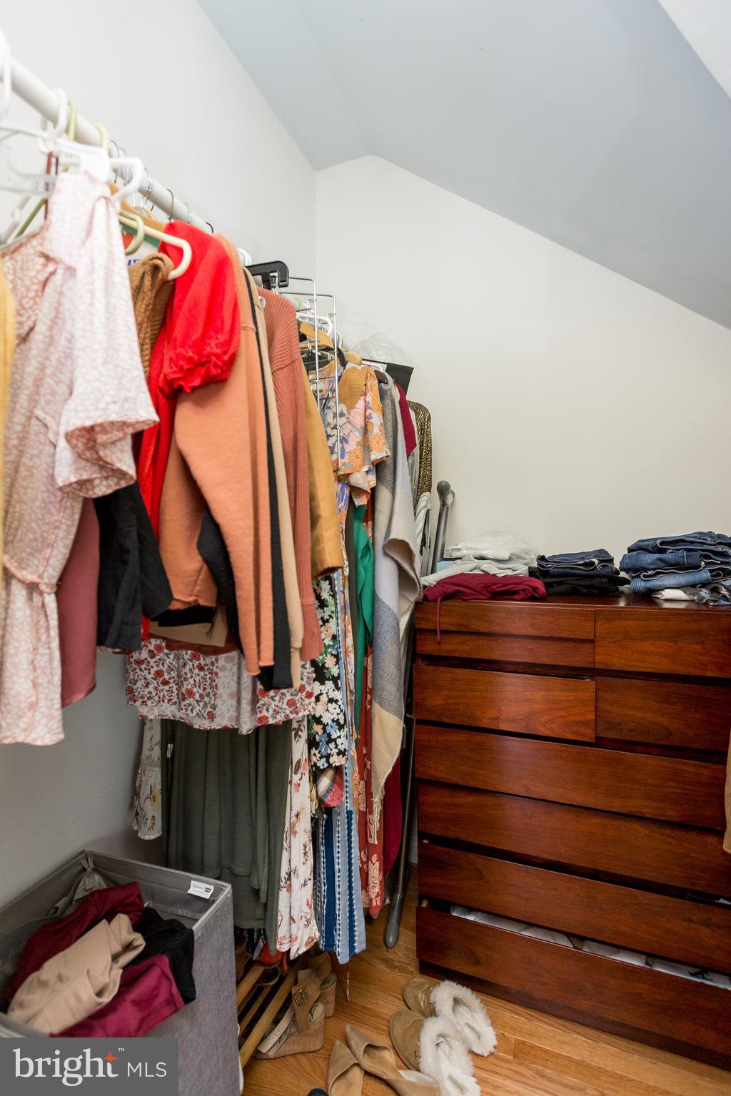 ROCK CREEK VILLAGE CONDOMINIUMS - Residential