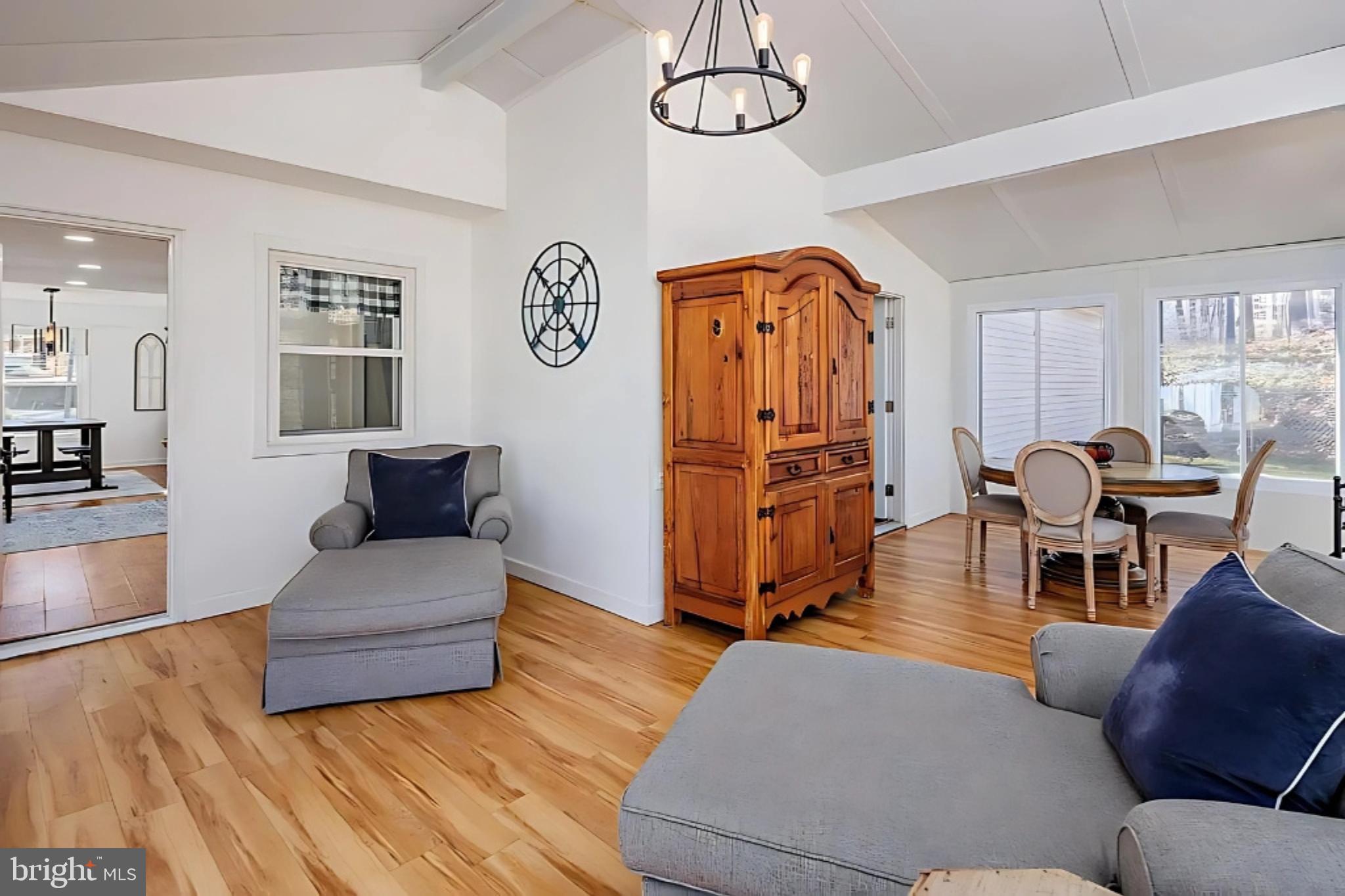 CAVES PARK - Residential