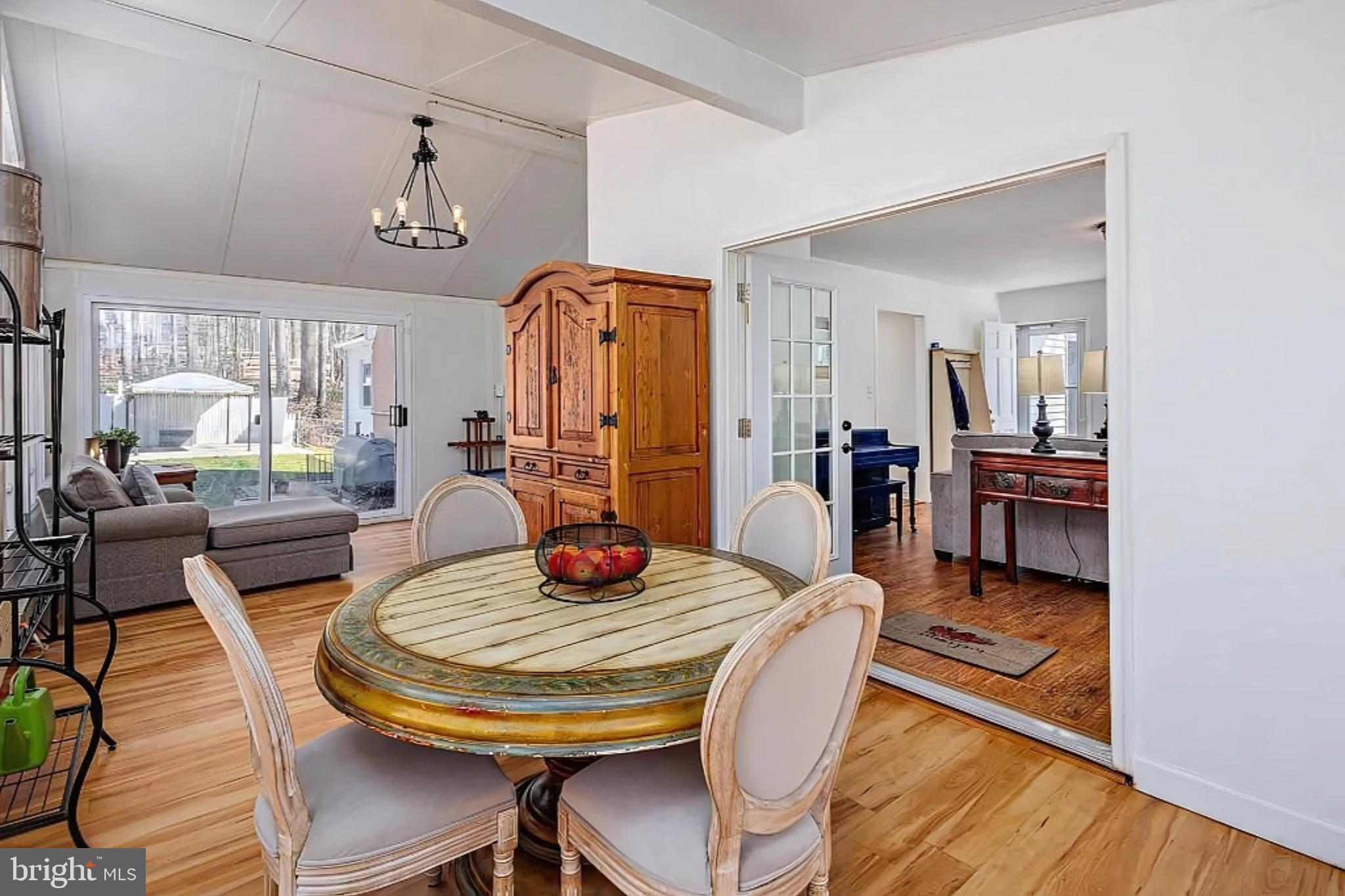 CAVES PARK - Residential