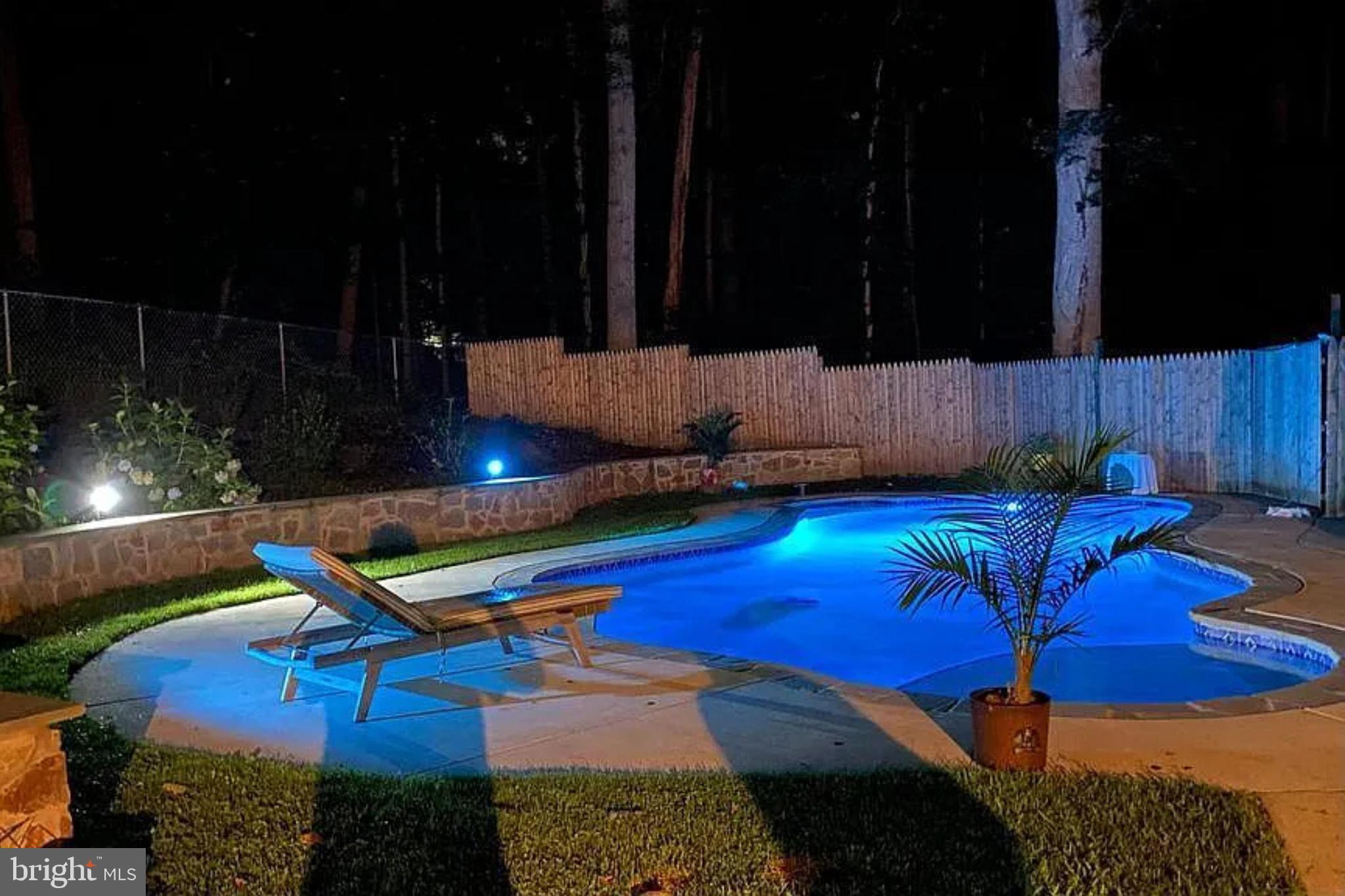 CAVES PARK - Residential