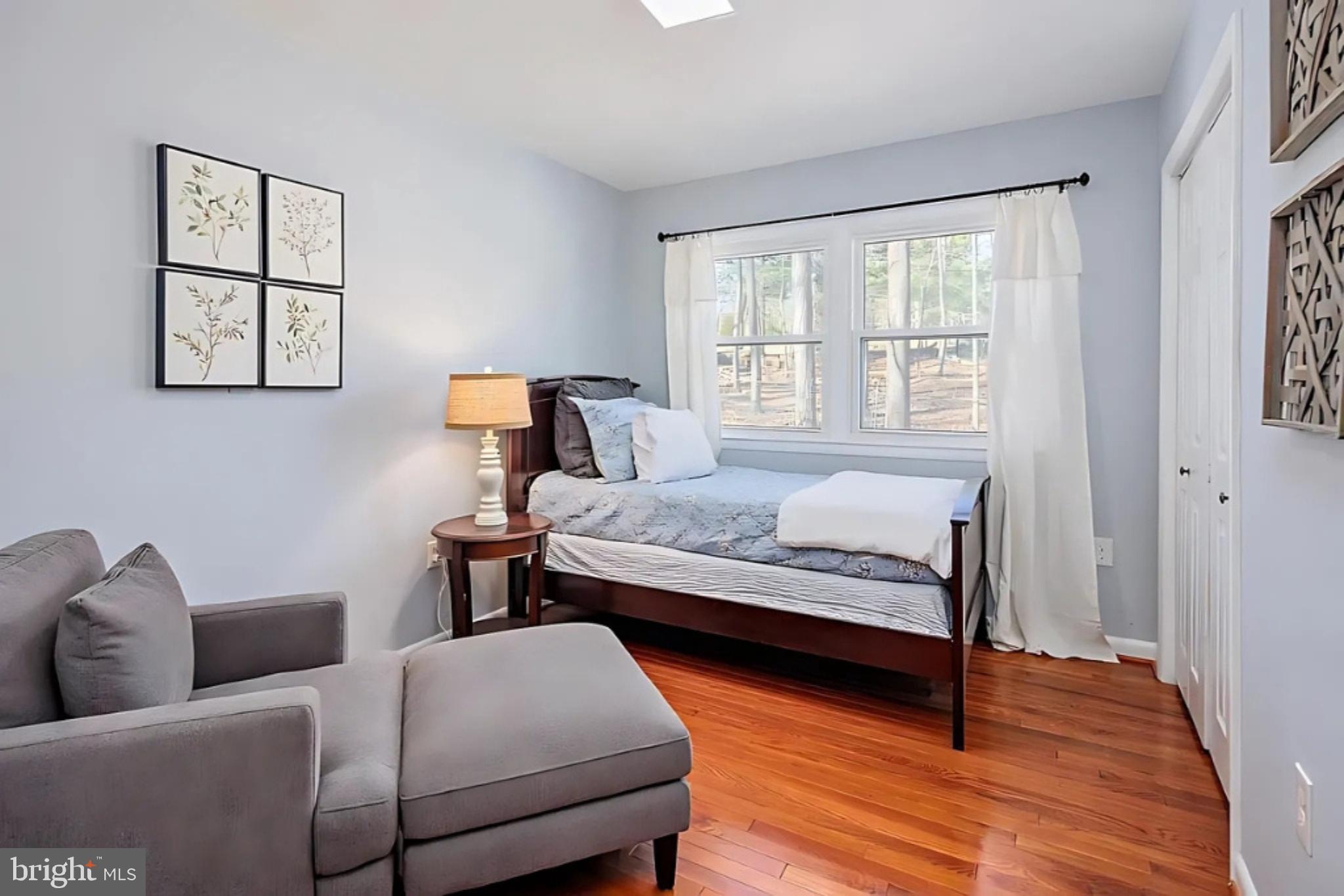 CAVES PARK - Residential