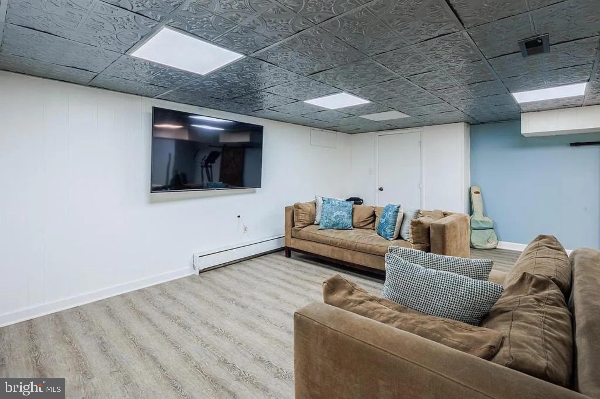 CAVES PARK - Residential