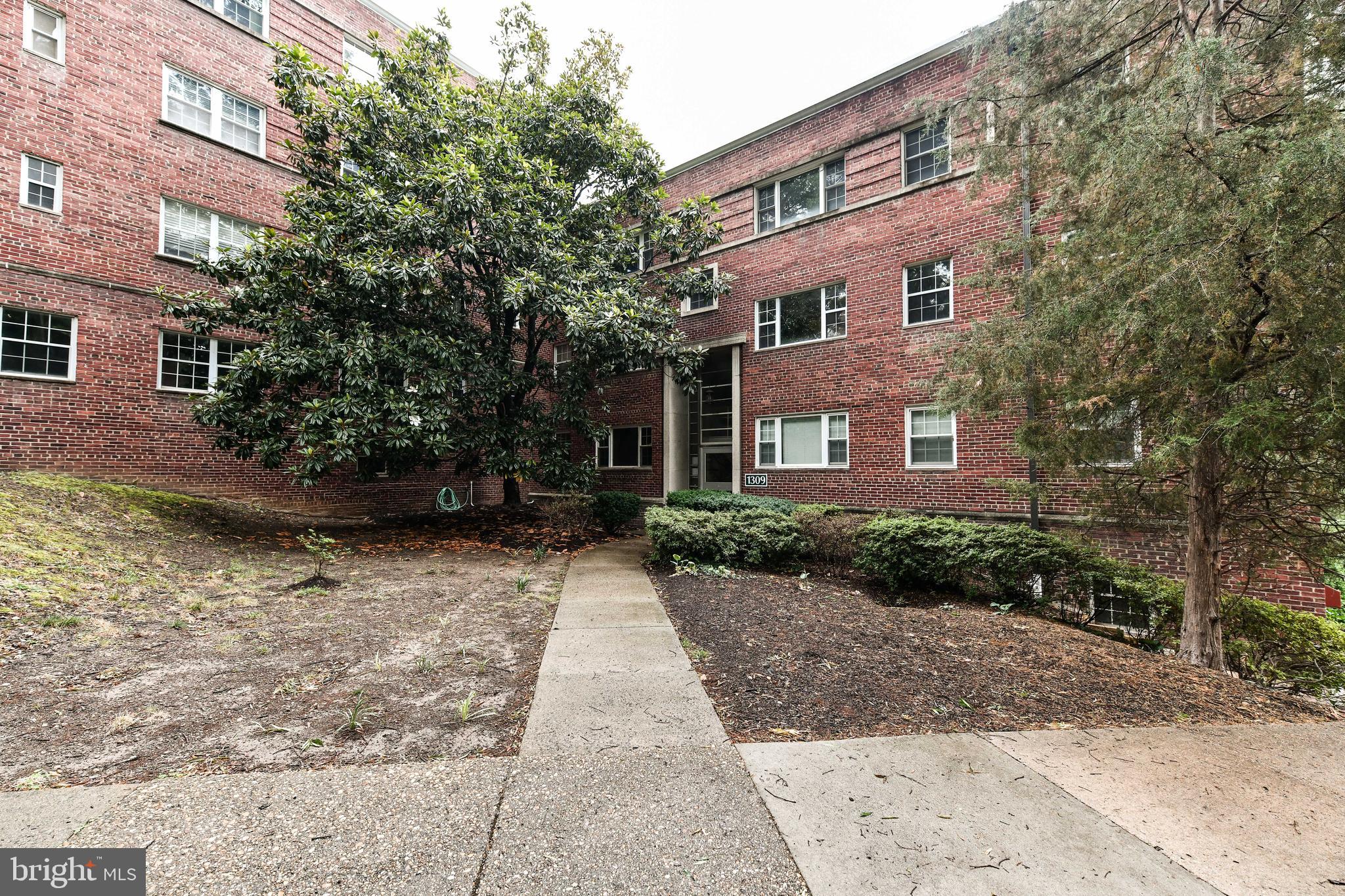 WESTMORELAND TERRACE - Residential Lease