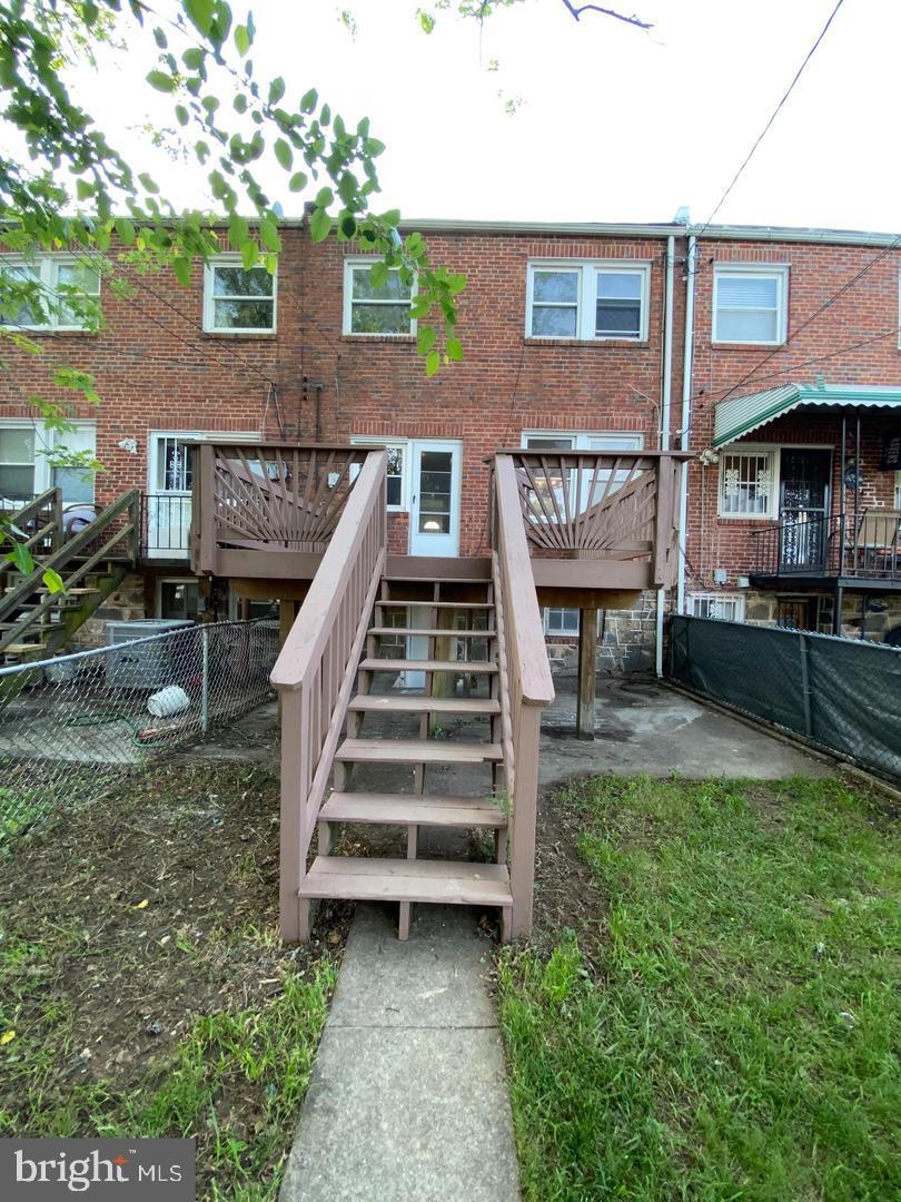 BALTIMORE EAST - SOUTH CLIFTON PARK HIST. DISTRICT - Residential Lease