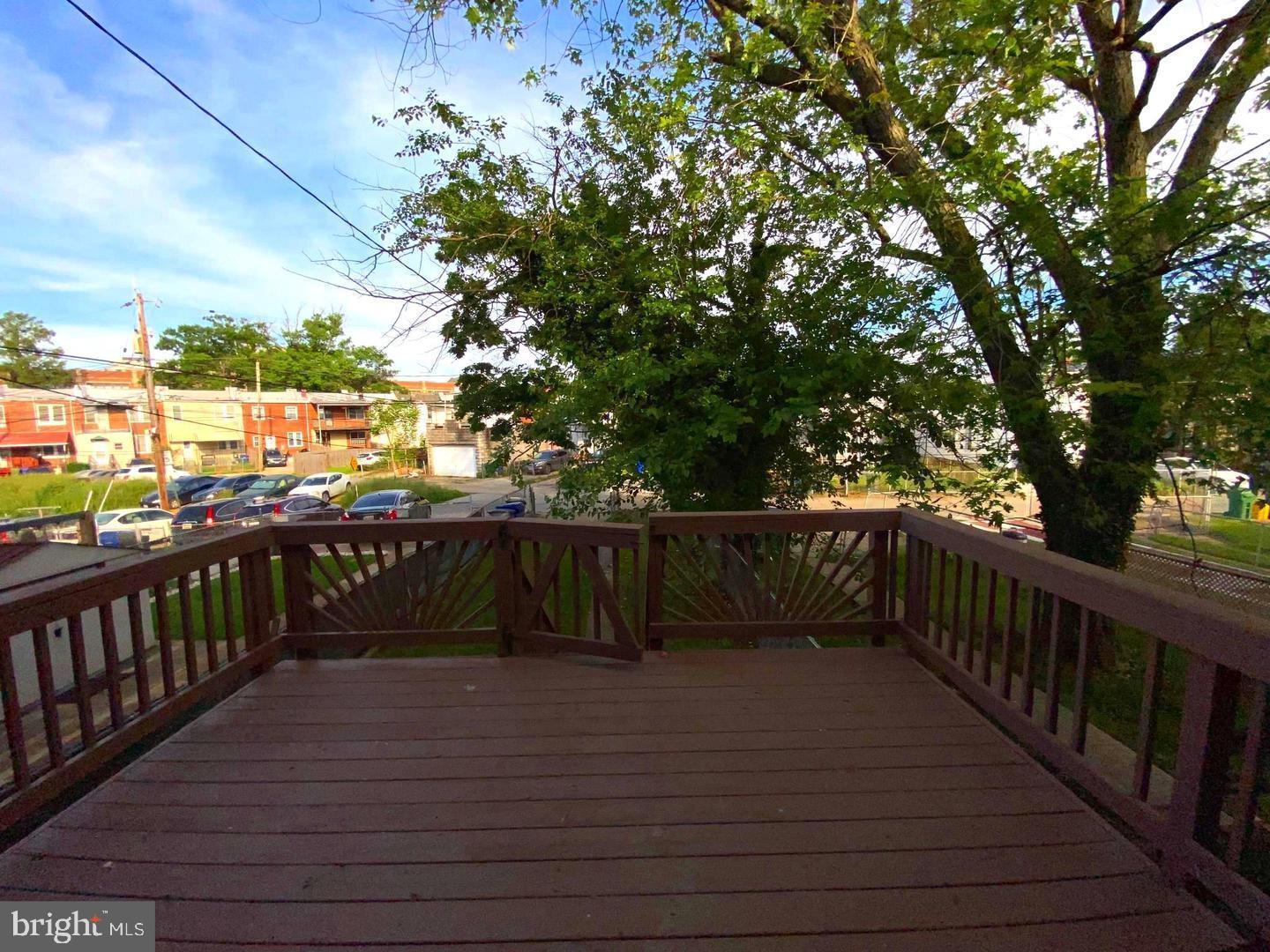 BALTIMORE EAST - SOUTH CLIFTON PARK HIST. DISTRICT - Residential Lease