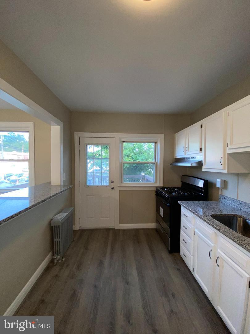 BALTIMORE EAST - SOUTH CLIFTON PARK HIST. DISTRICT - Residential Lease