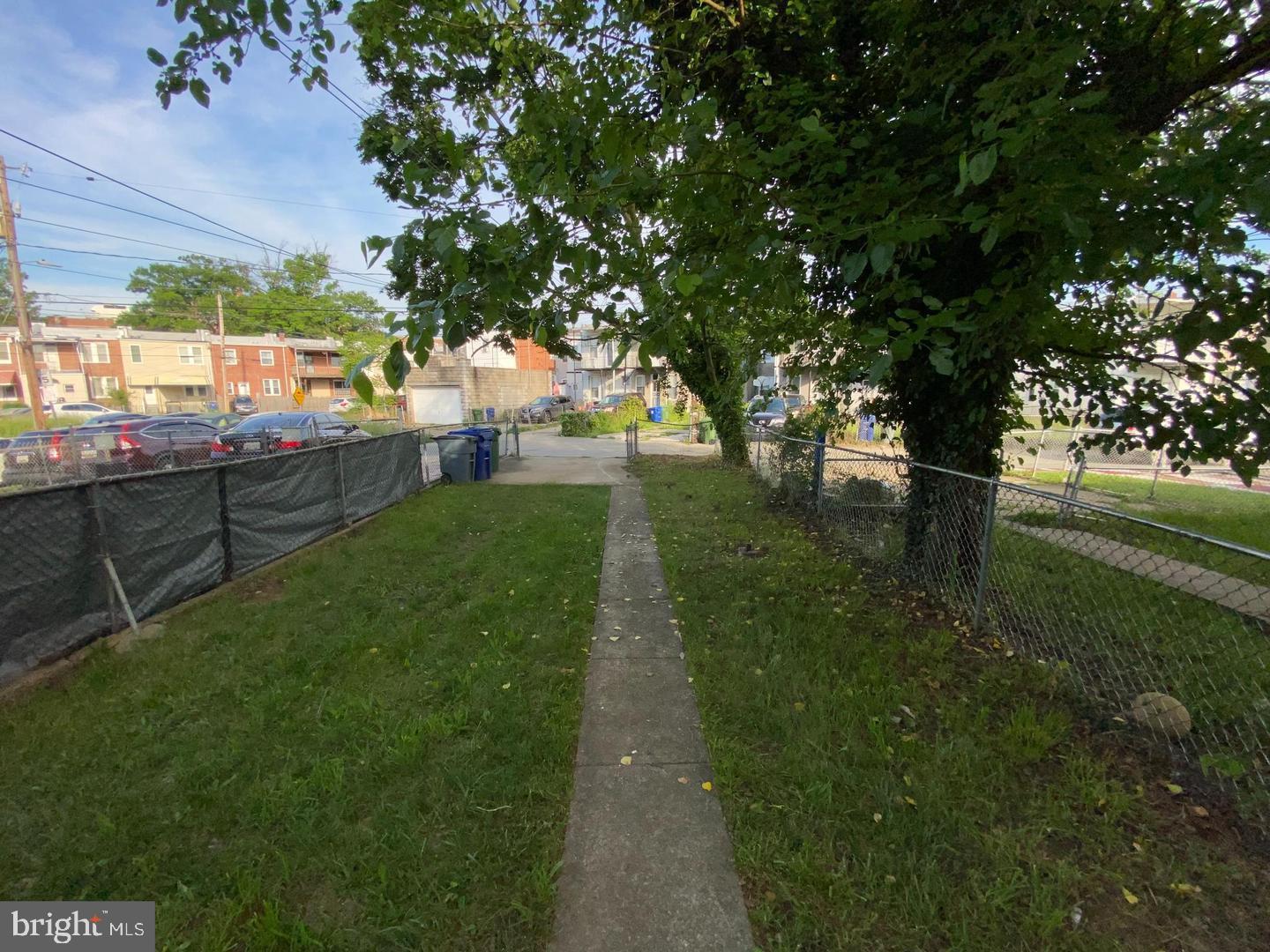 BALTIMORE EAST - SOUTH CLIFTON PARK HIST. DISTRICT - Residential Lease