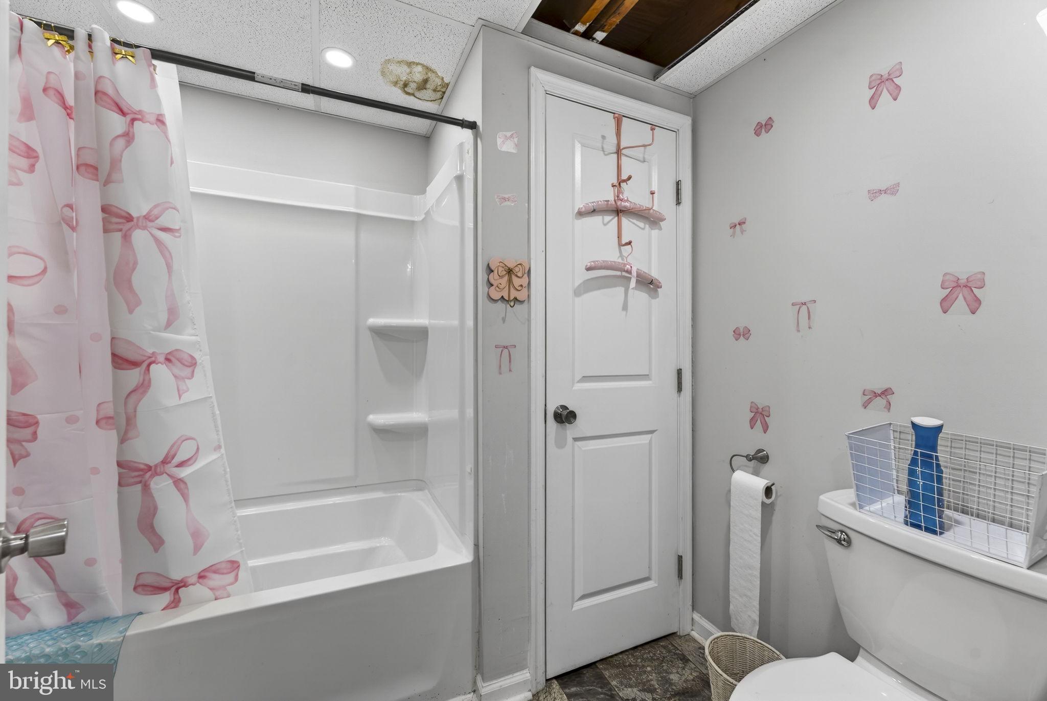 GREATLAND FARMS - Residential