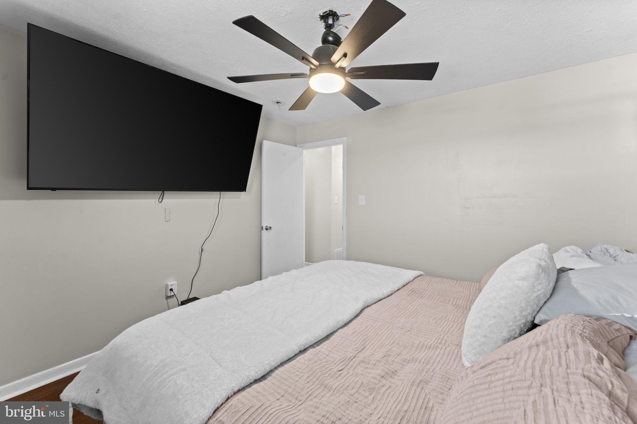 GREATLAND FARMS - Residential