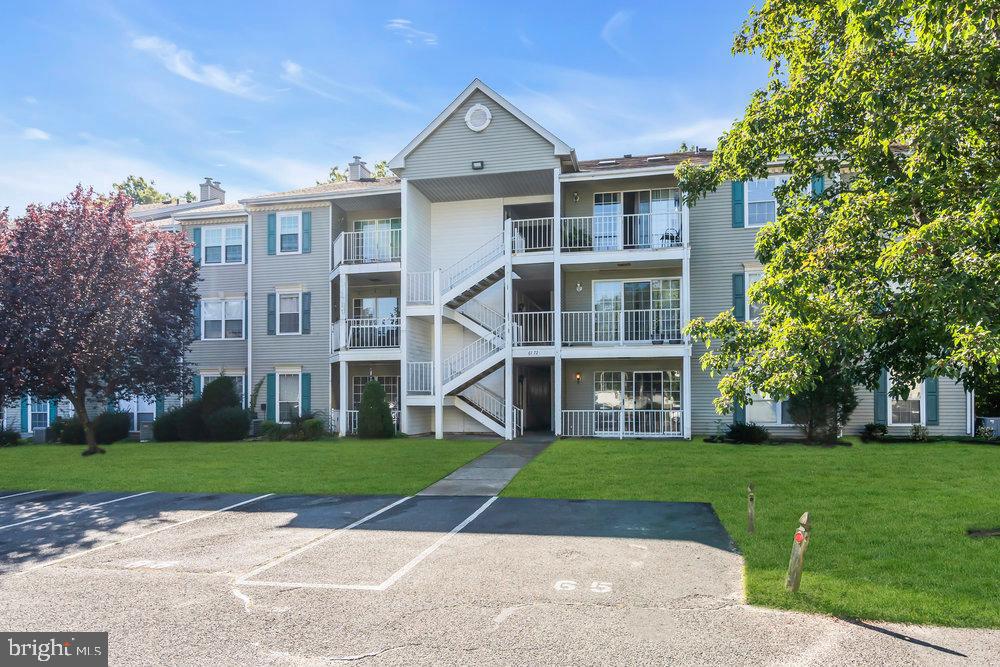 66 IROQUOIS DRIVE 24