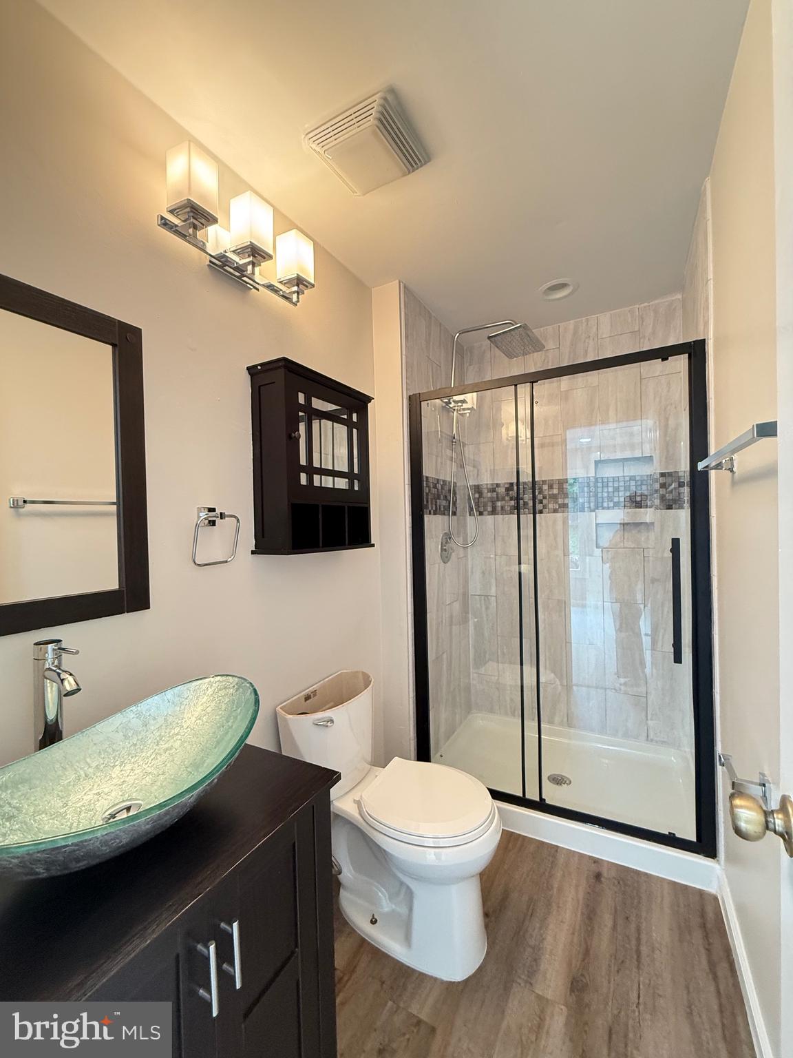 BALLANTRAYE - Residential Lease