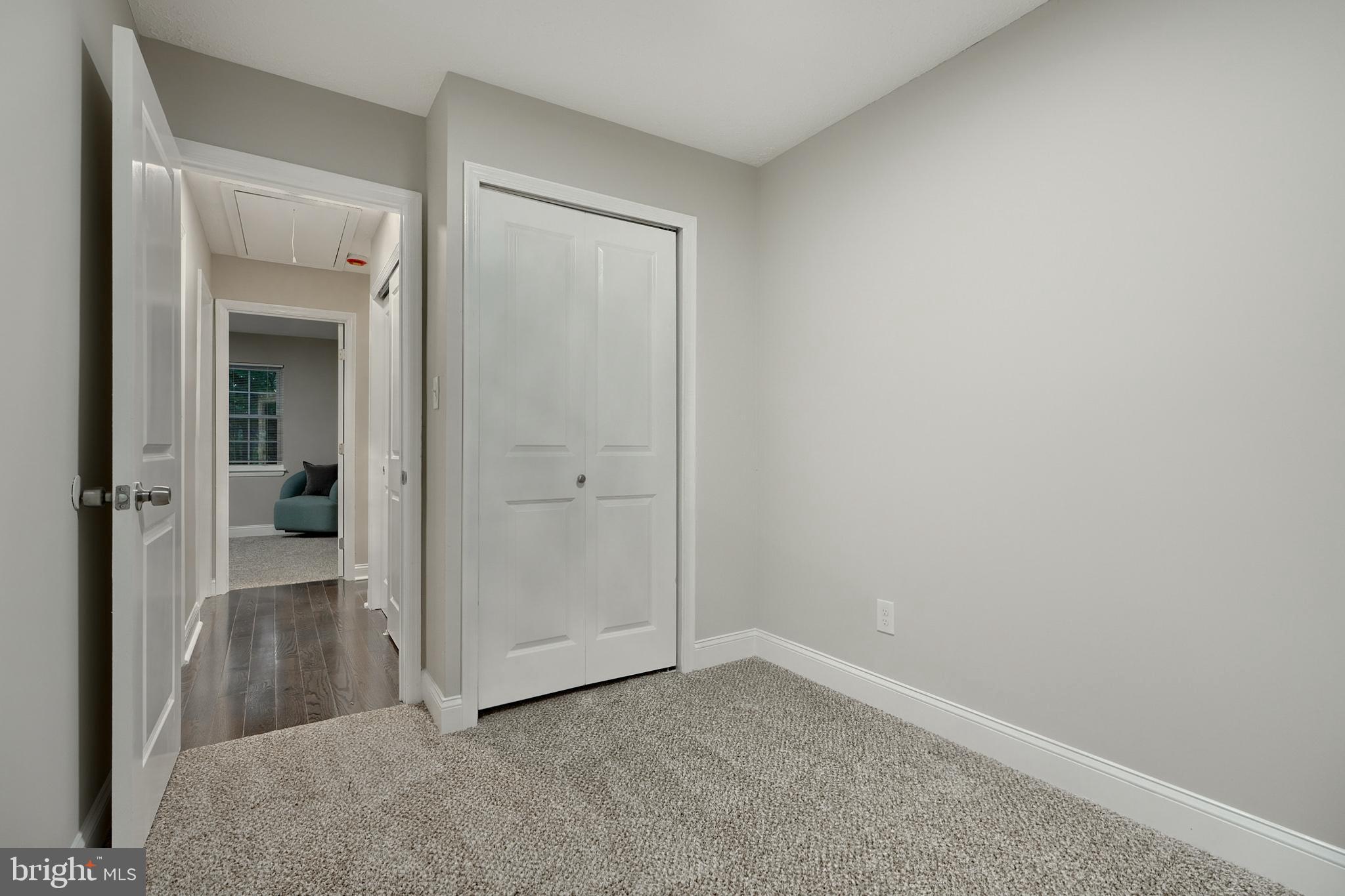 OAKHURST - Residential