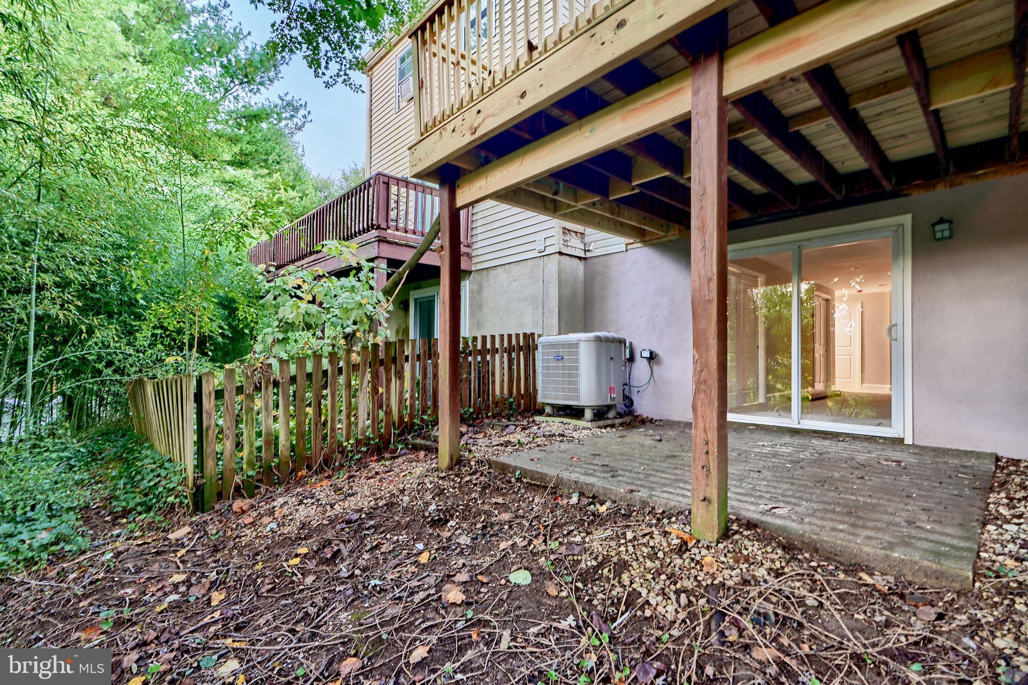 OAKHURST - Residential