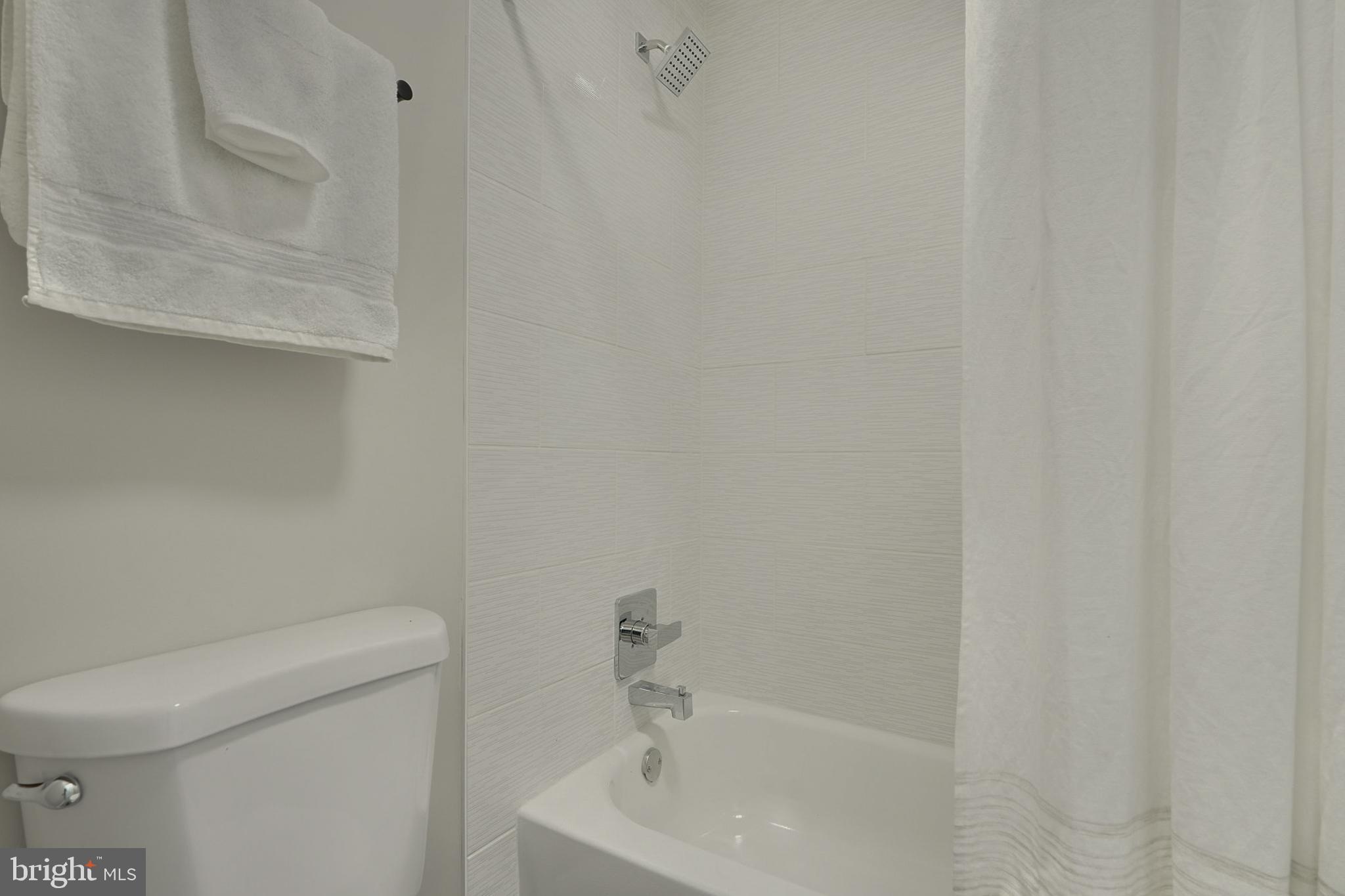 OAKHURST - Residential