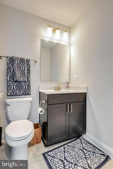 OXFORD SQUARE - Residential Lease