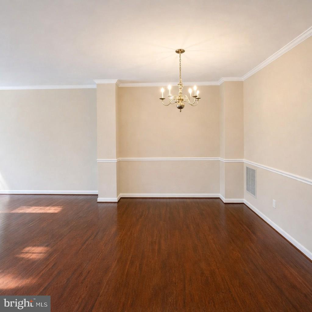 42716 ROLLING ROCK SQUARE