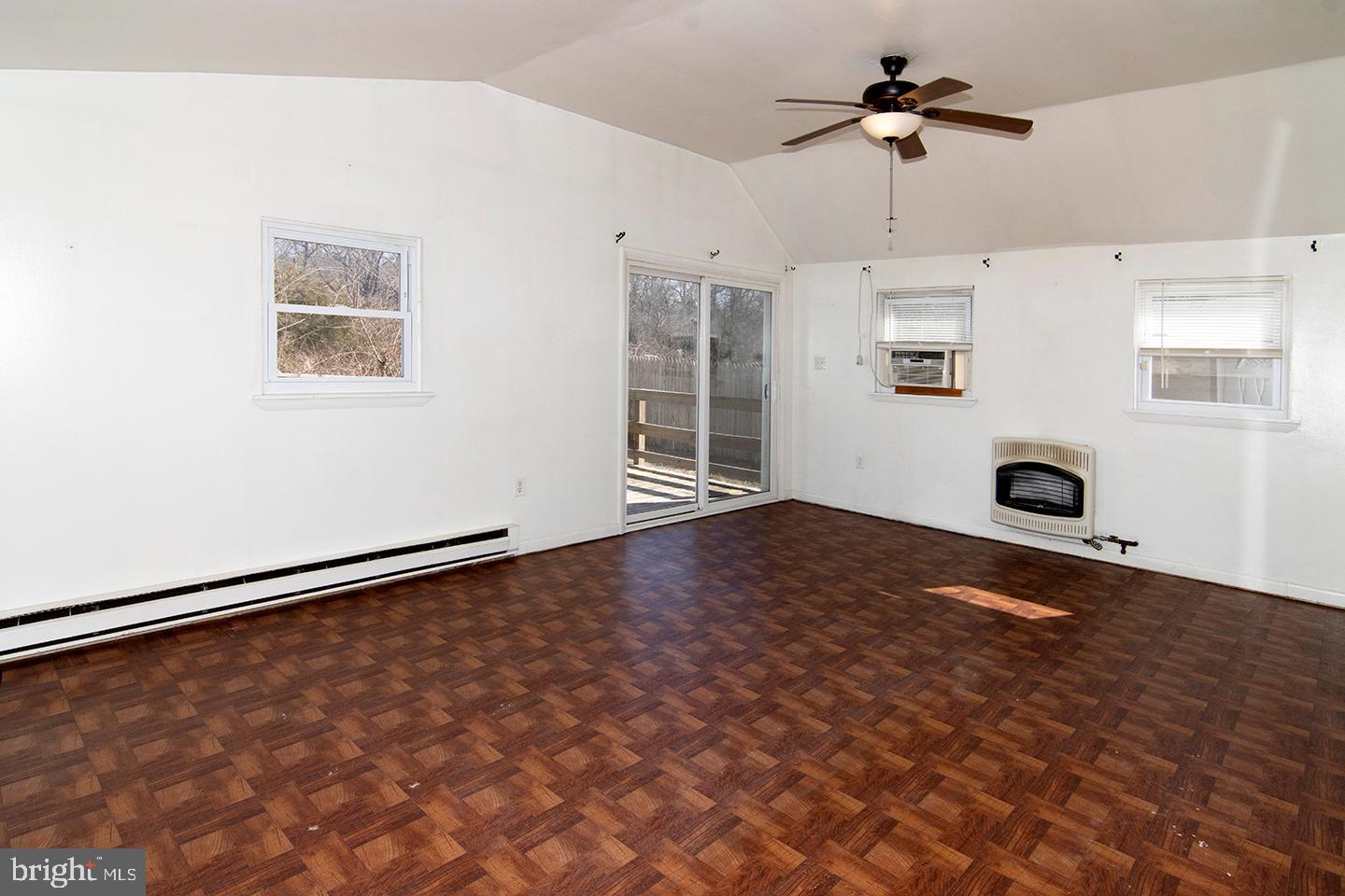 38 RANCOCAS AVENUE