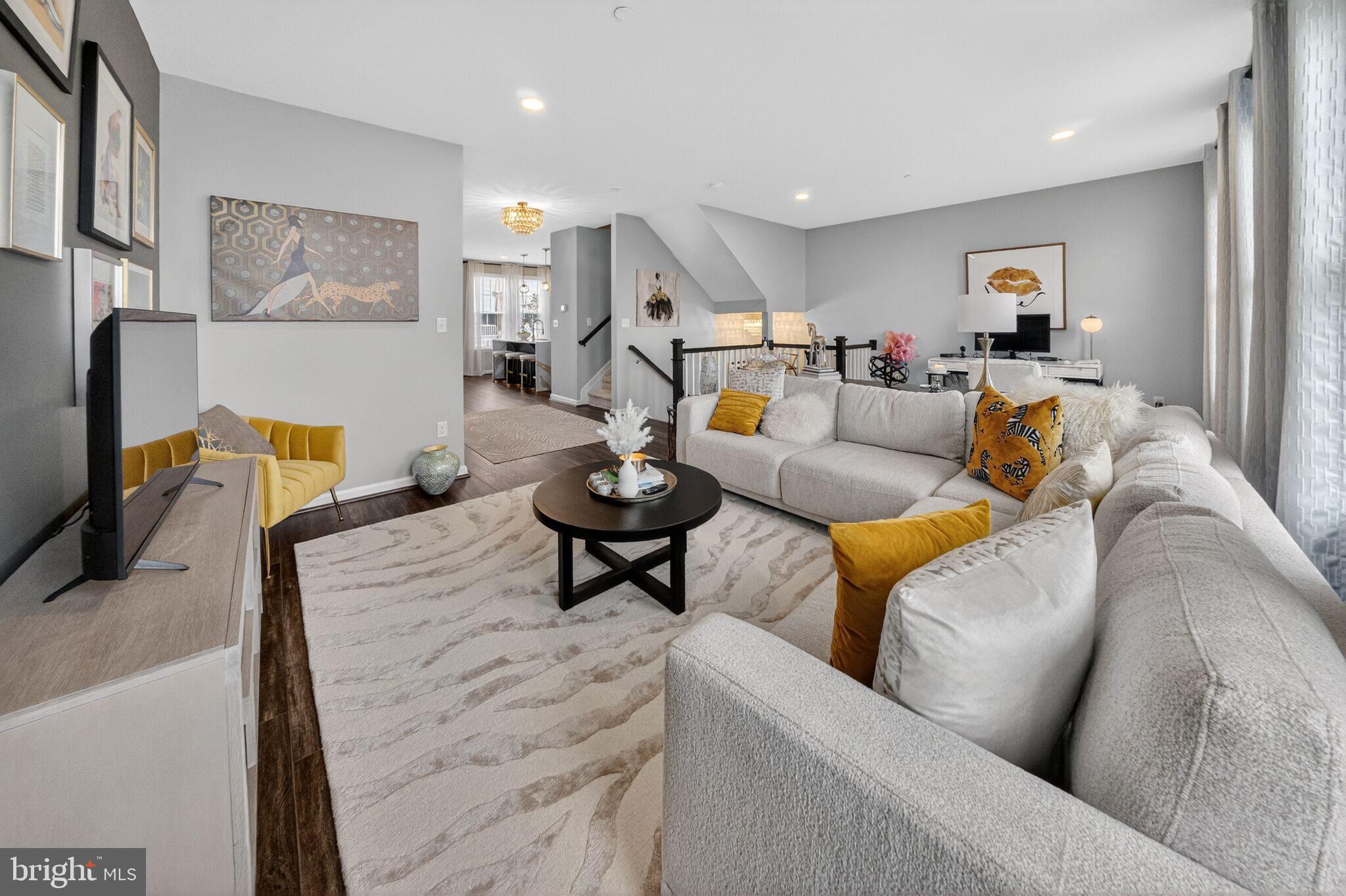 ELLENDALE - Residential