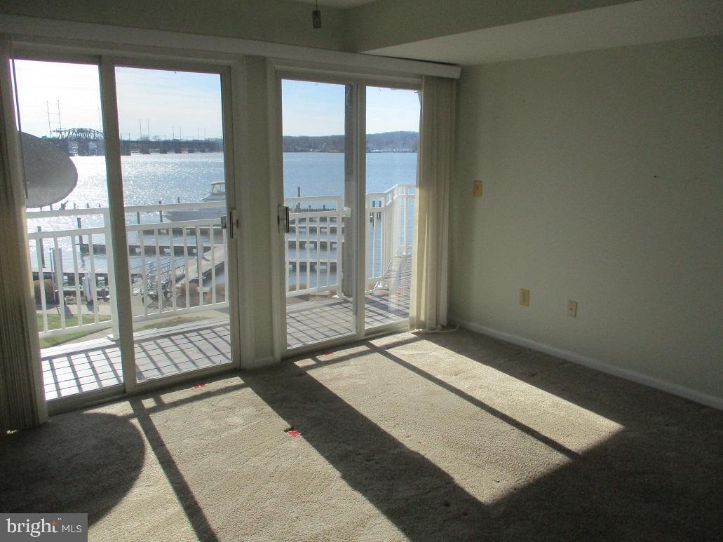 OWENS LANDING - Residential