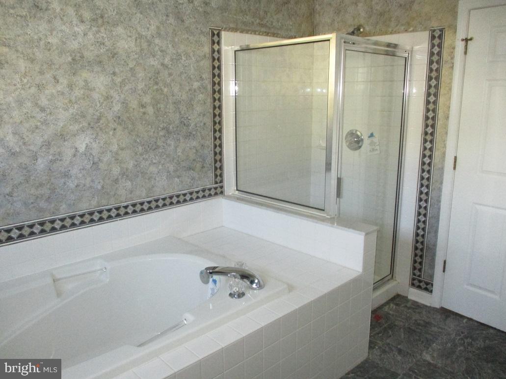 OWENS LANDING - Residential