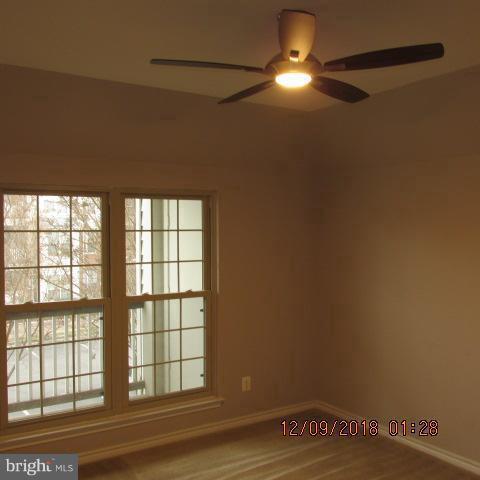 PENDERBROOK SQUARE CONDOMINIUMS - Residential Lease