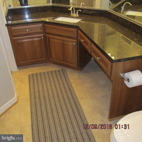 PENDERBROOK SQUARE CONDOMINIUMS - Residential Lease