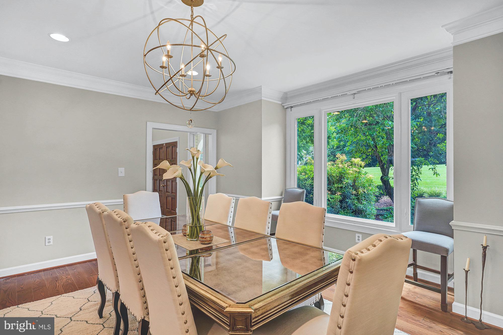 HUNTER'S CREST - Residential