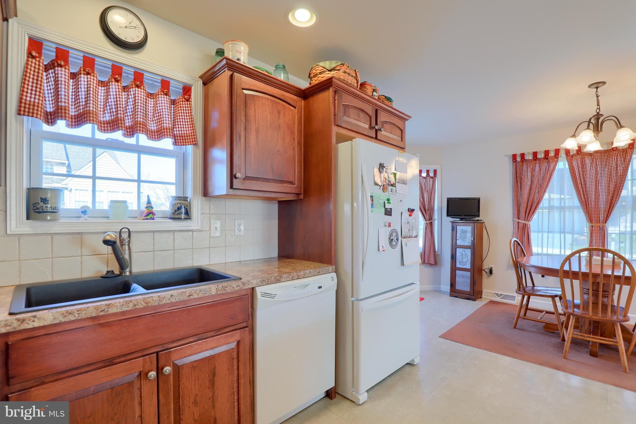 CEDAR HOLLOW - Residential