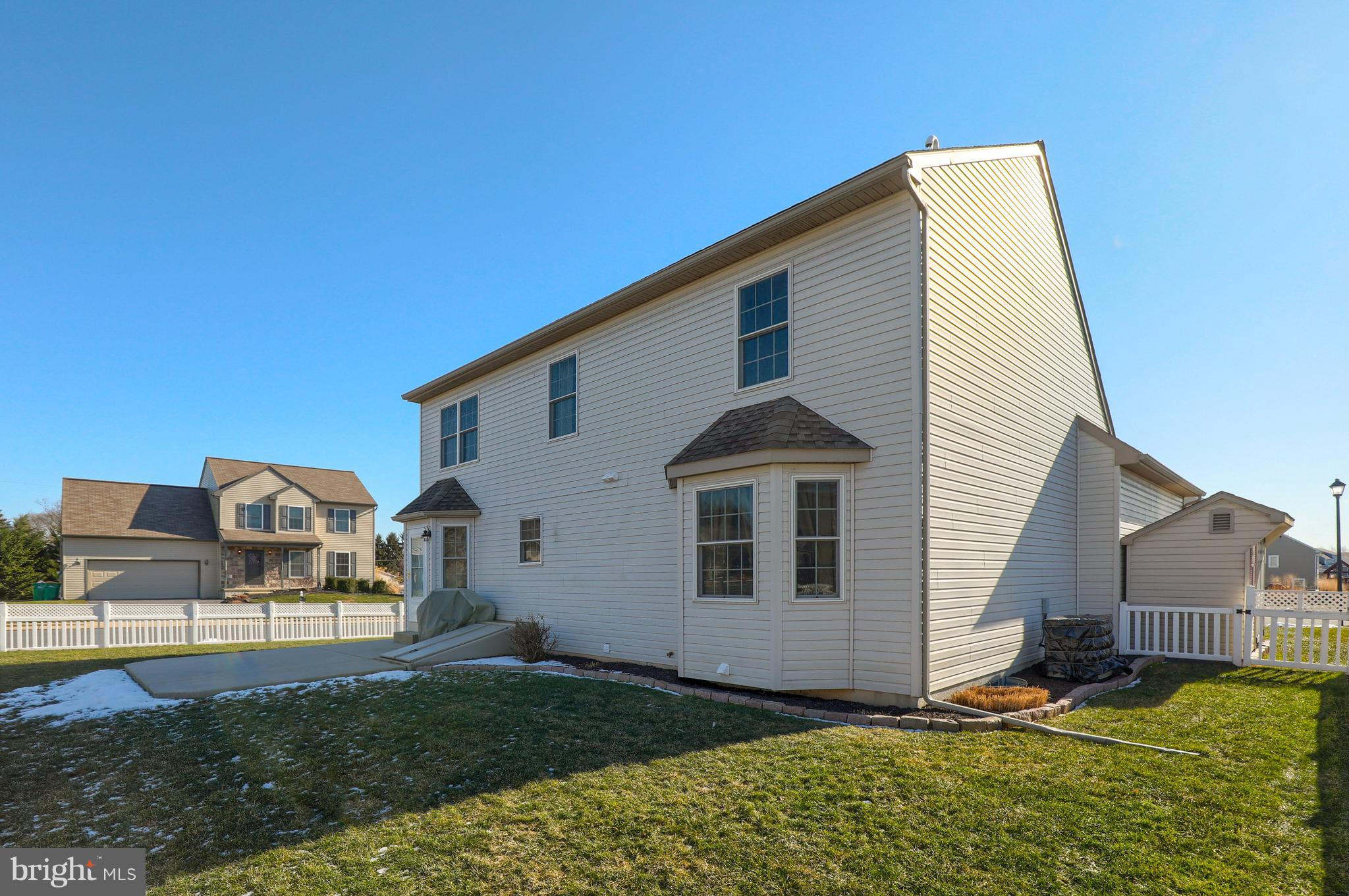 CEDAR HOLLOW - Residential