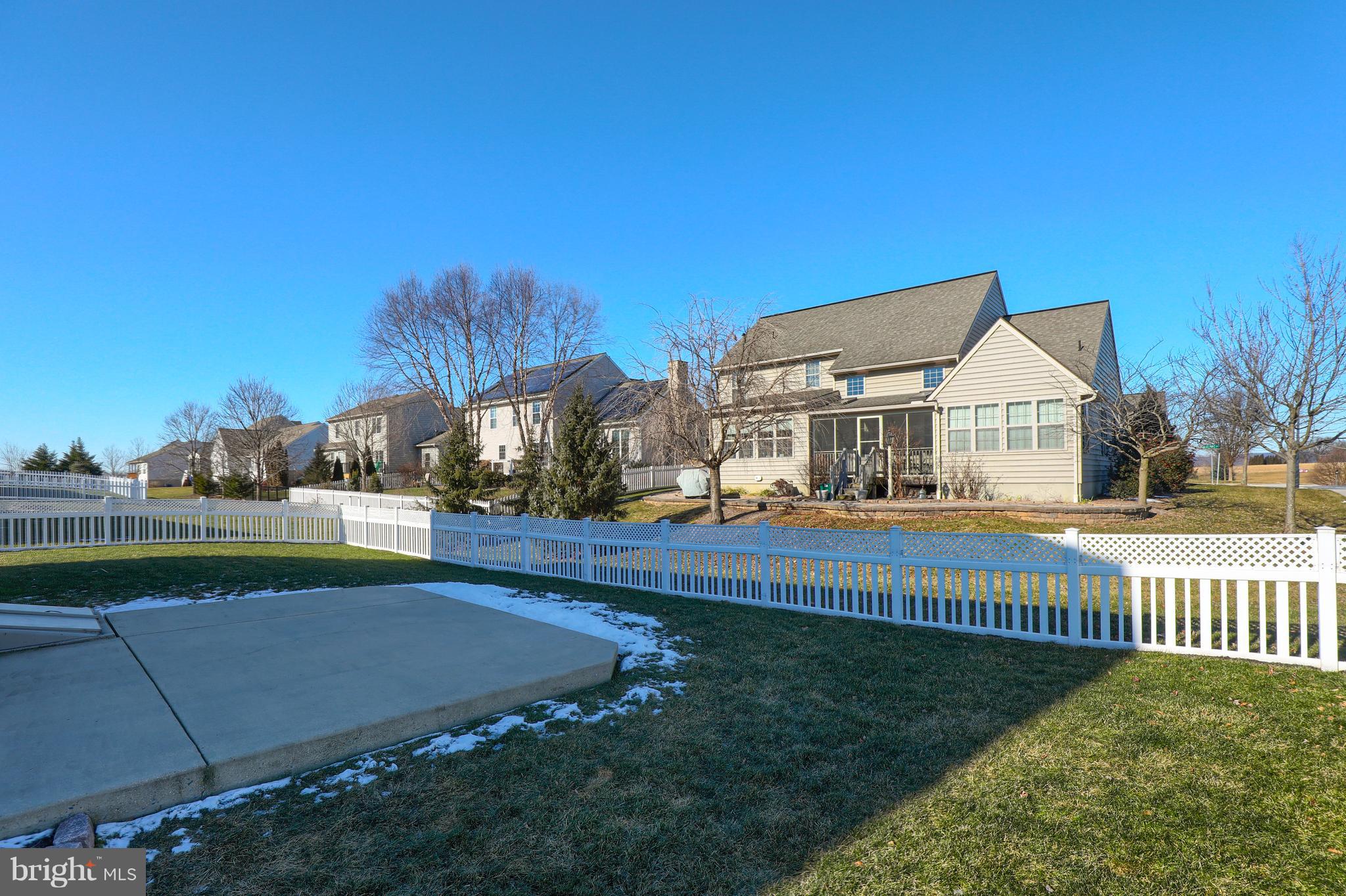 CEDAR HOLLOW - Residential