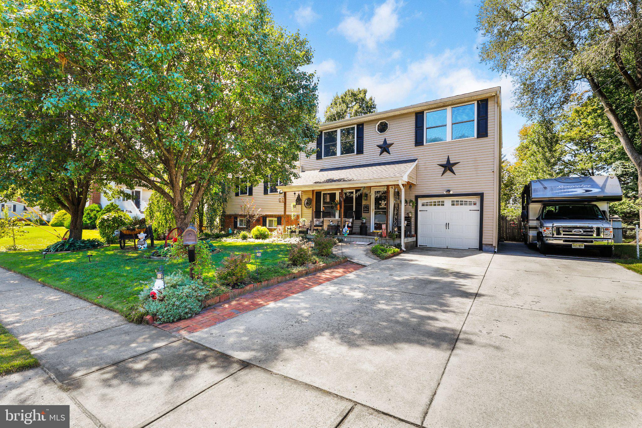 36 MANCHESTER AVENUE