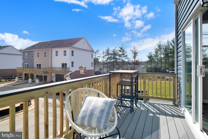 WOODYARD - Residential