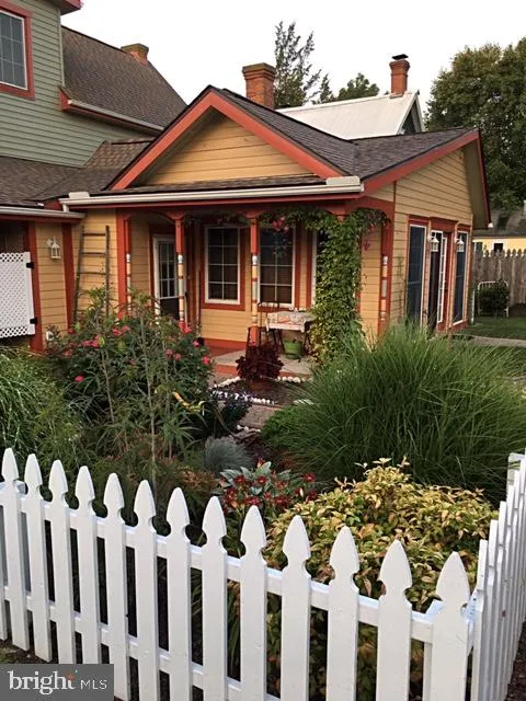 Milton, Delaware 19968, United States, 3 Bedrooms Bedrooms, ,2 BathroomsBathrooms,Residential,Contingent,81368