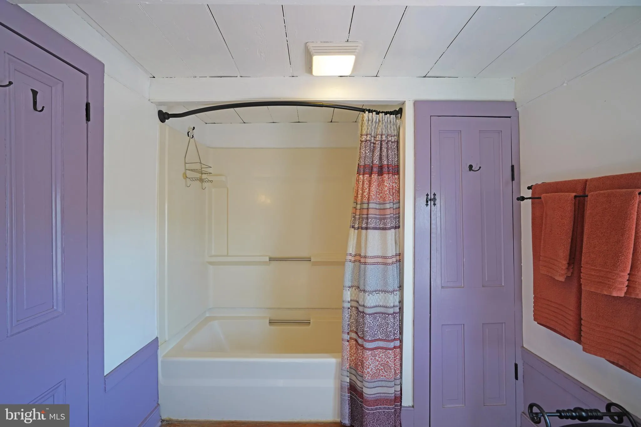 Milton, Delaware 19968, United States, 3 Bedrooms Bedrooms, ,2 BathroomsBathrooms,Residential,Contingent,81368