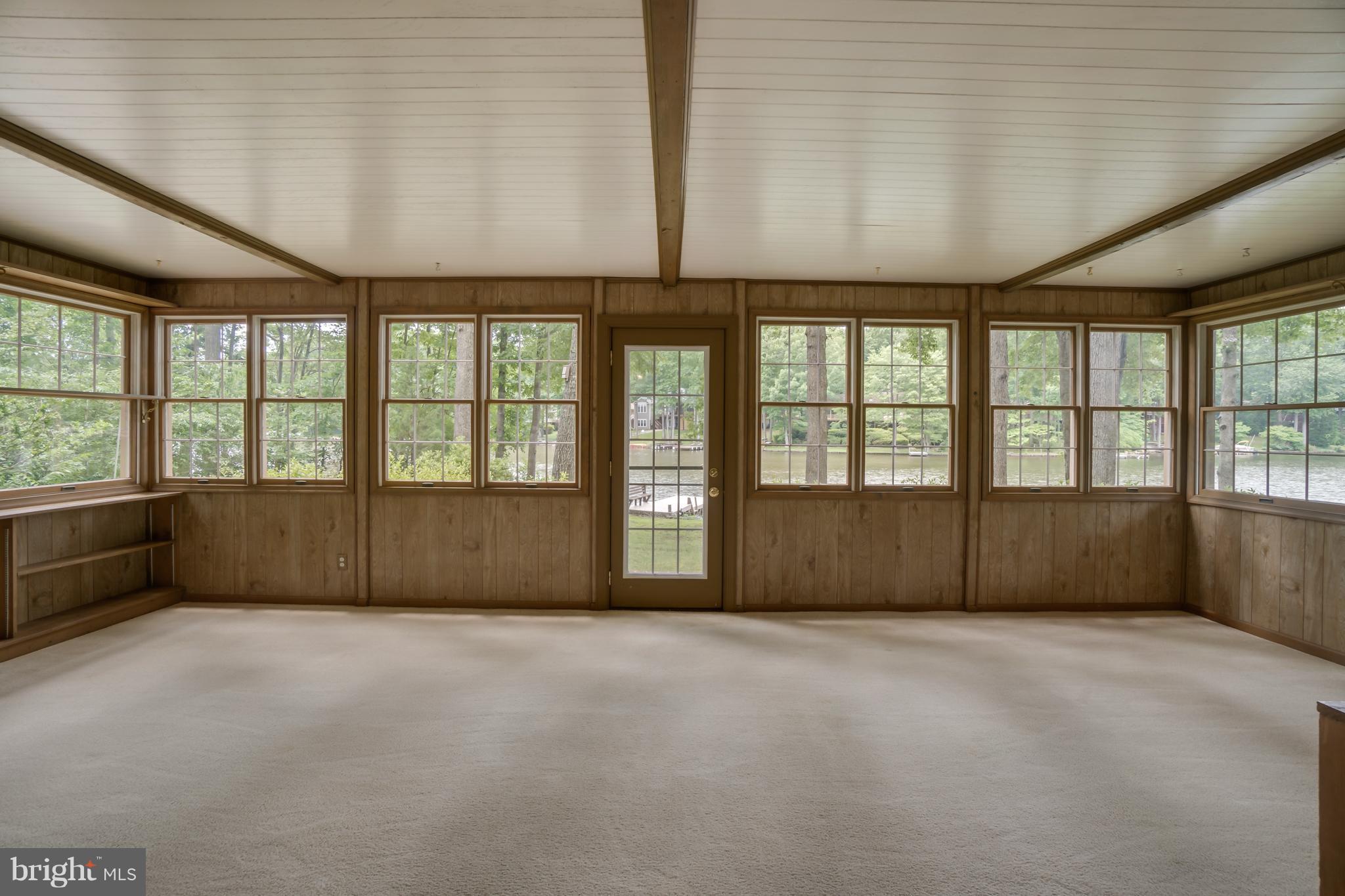 LAKE OF THE WOODS - Residential