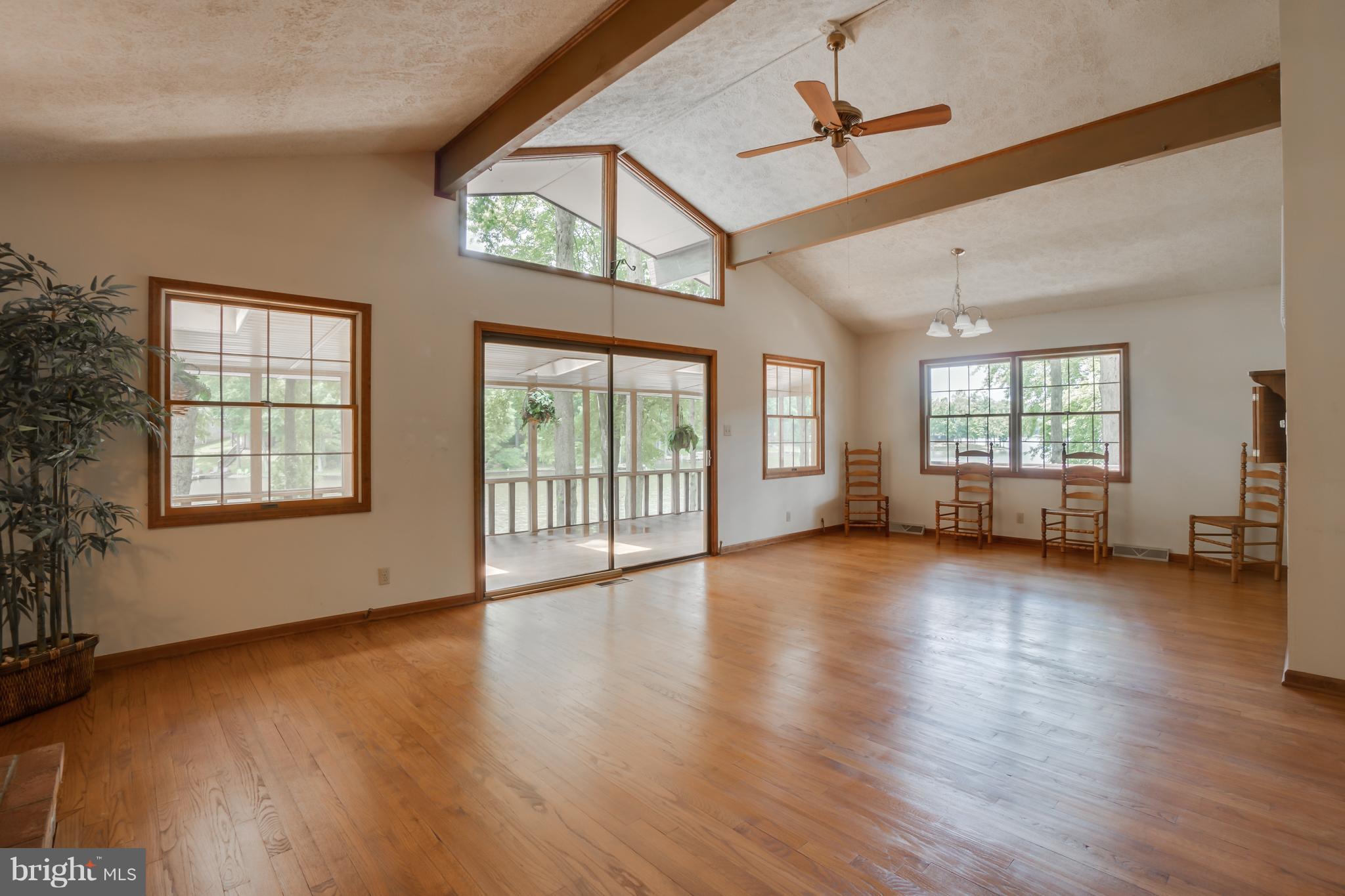 LAKE OF THE WOODS - Residential