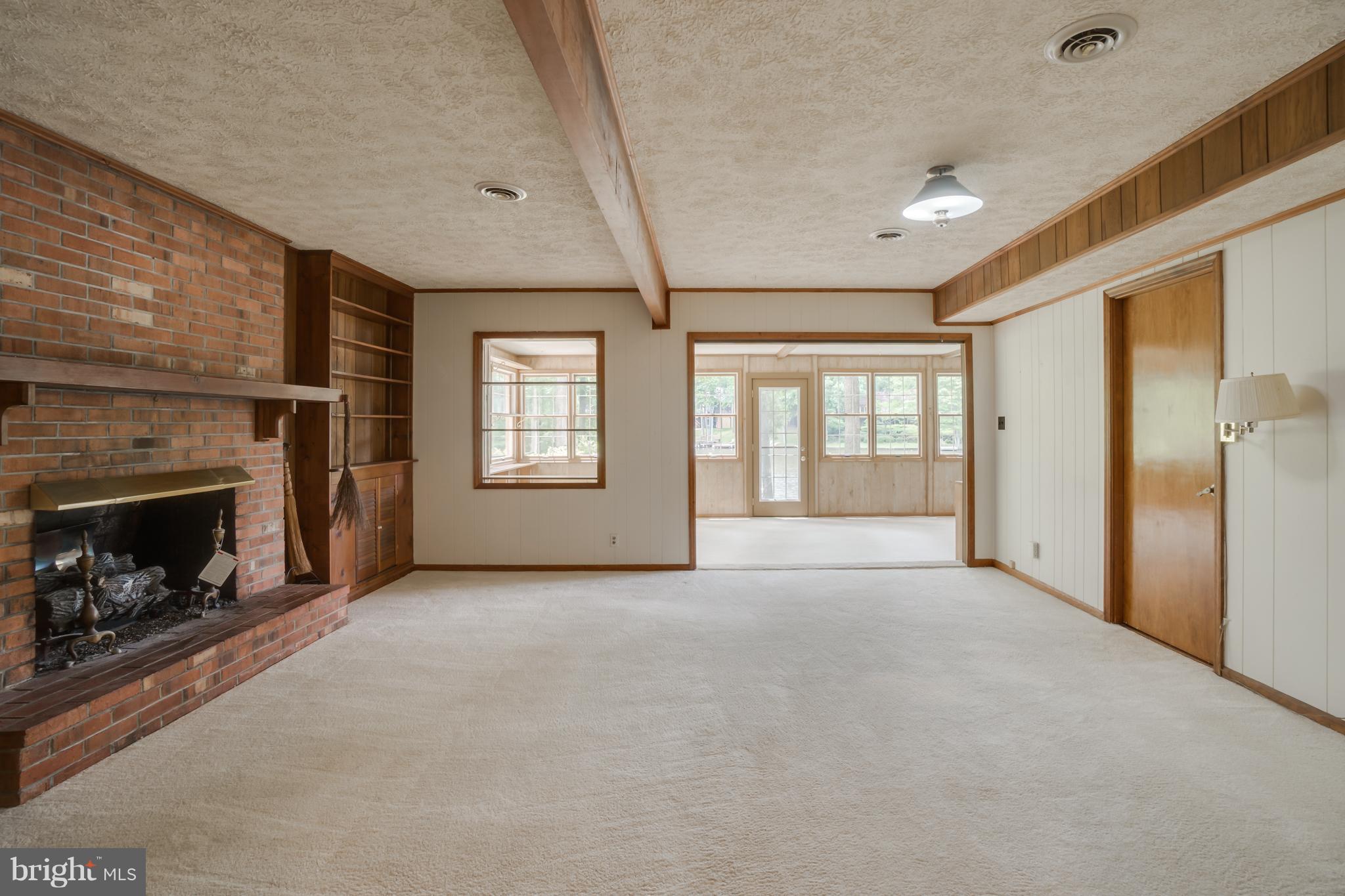 LAKE OF THE WOODS - Residential